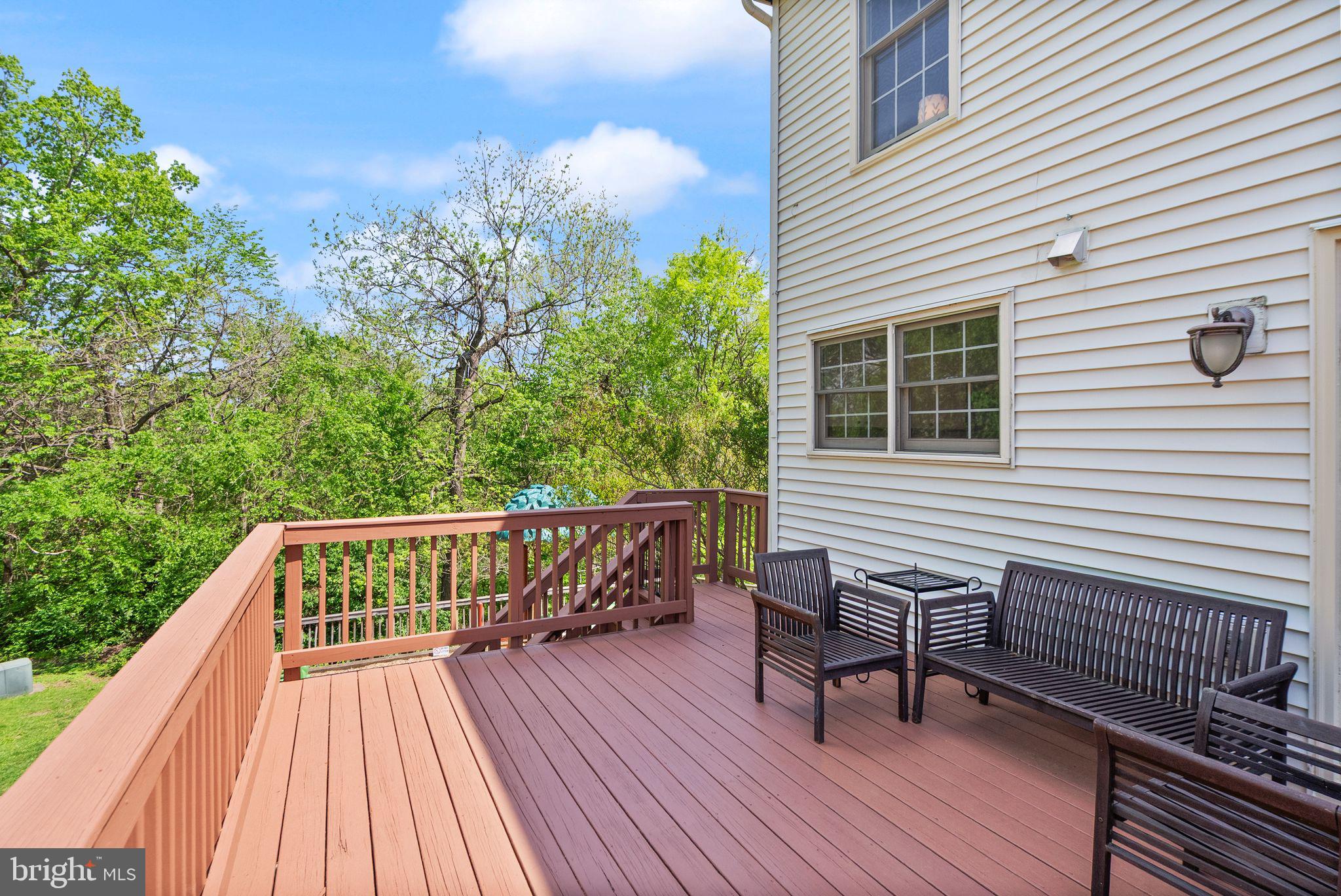 COMPTON VALLEY ESTATES - Residential