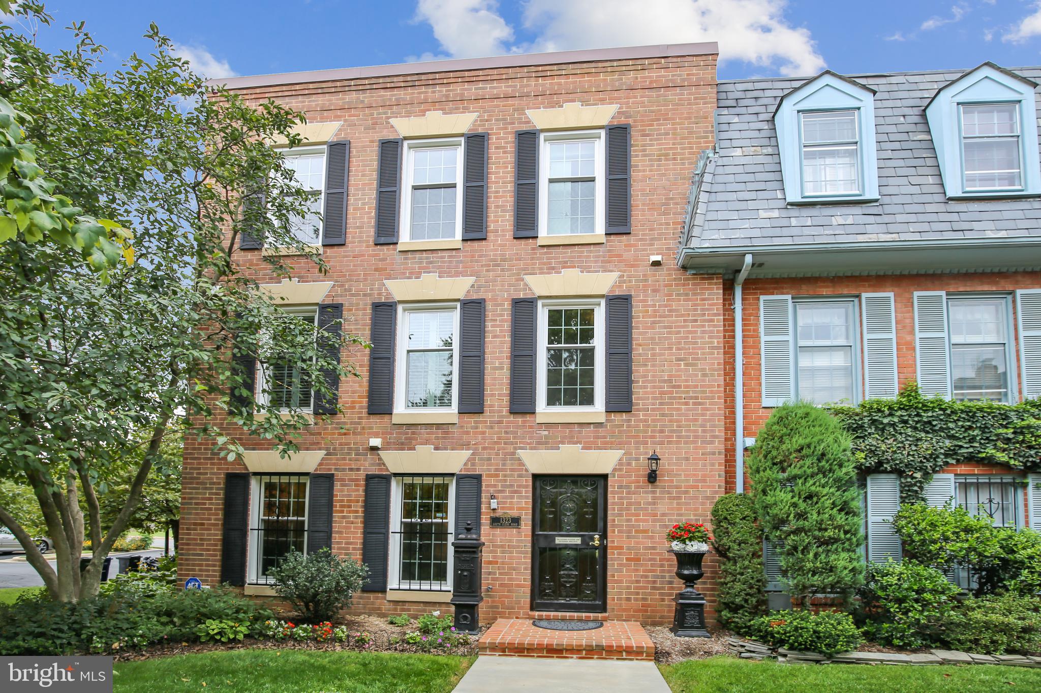 KENTON SQUARE - Residential