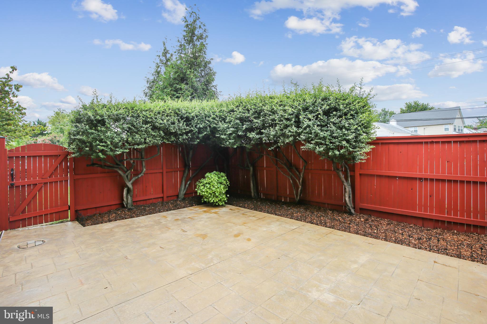 KENTON SQUARE - Residential