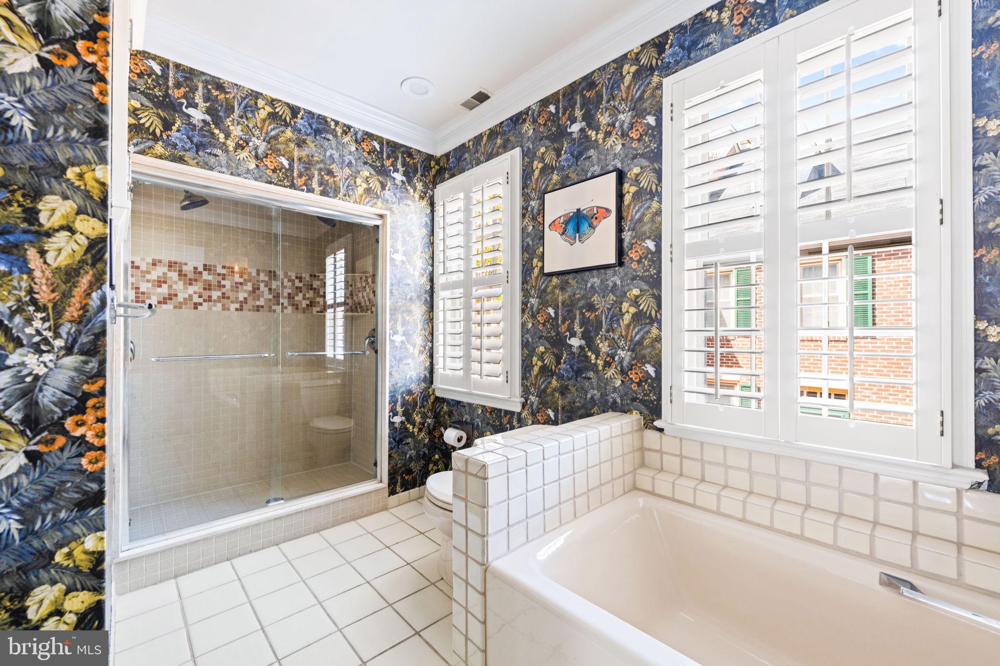 ARCH HALL - Residential