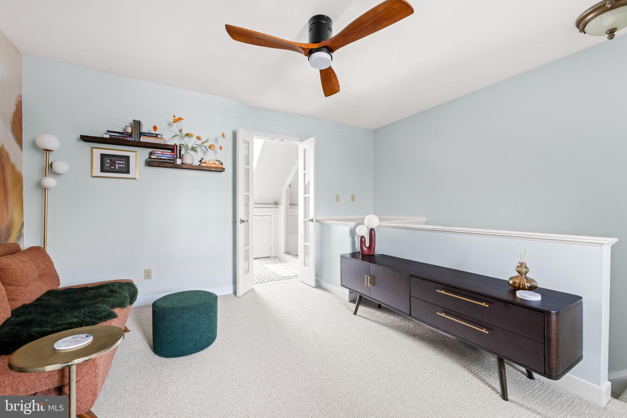 ARCH HALL - Residential