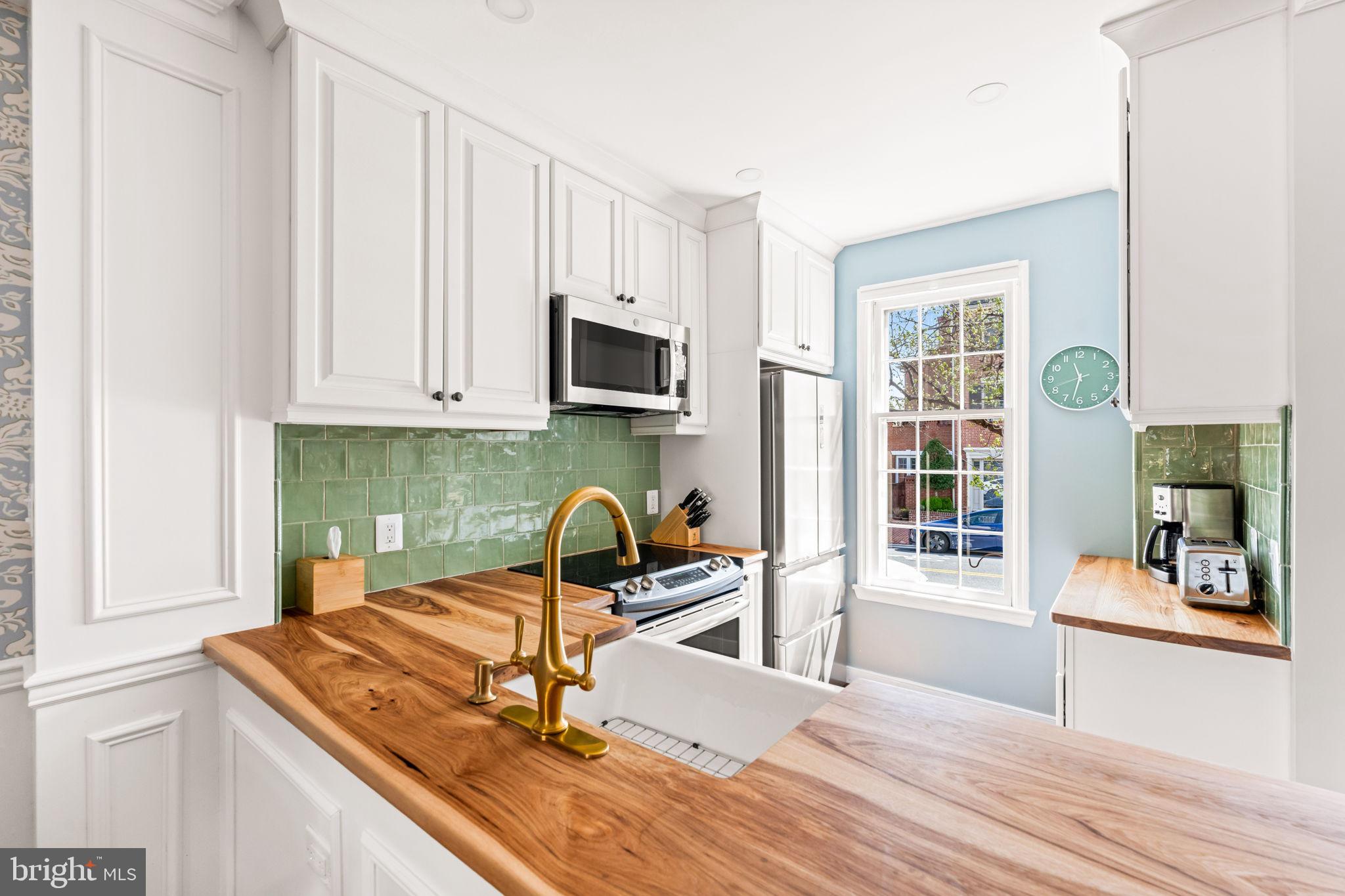 621 S COLUMBUS STREET