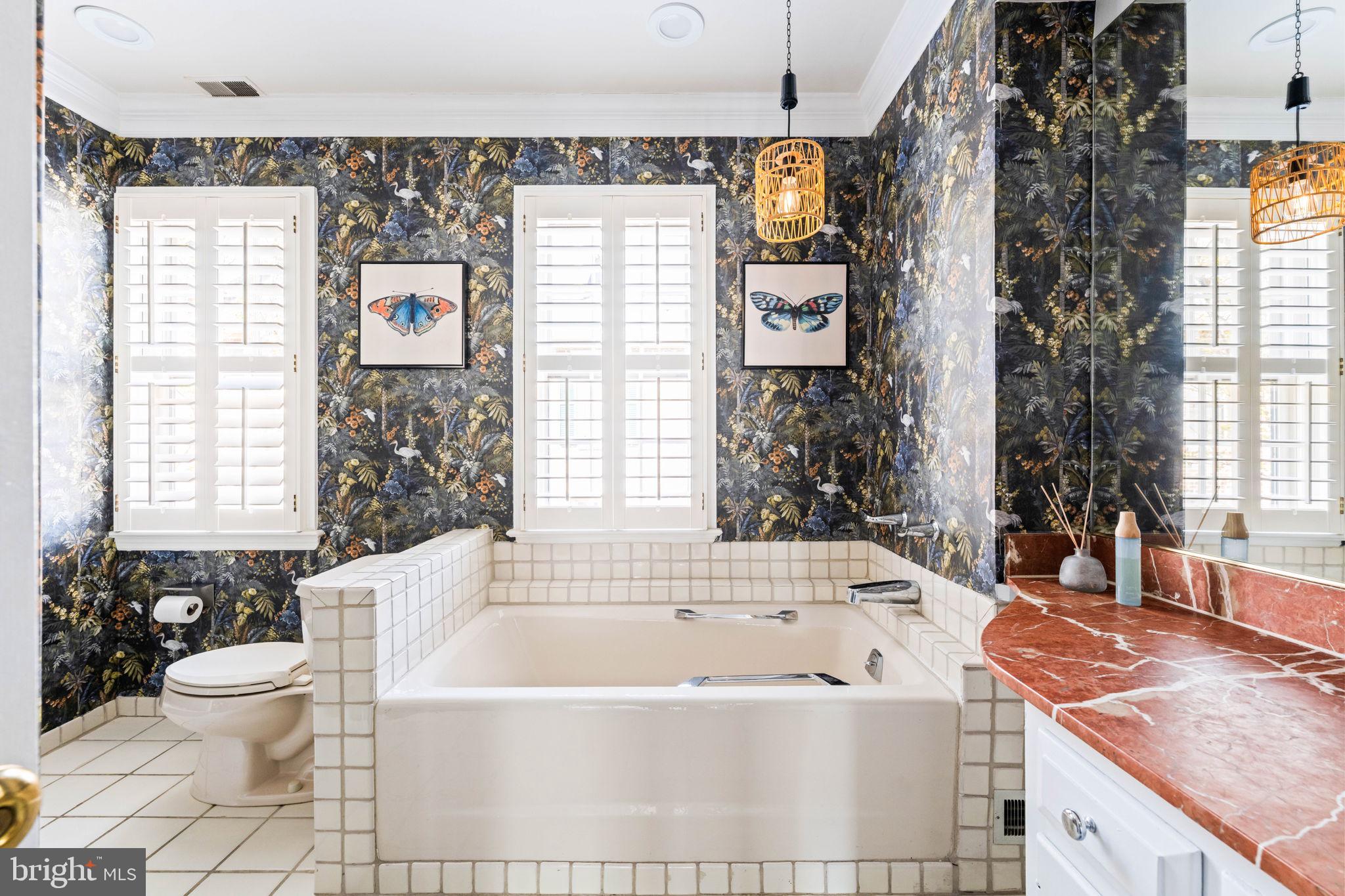 ARCH HALL - Residential