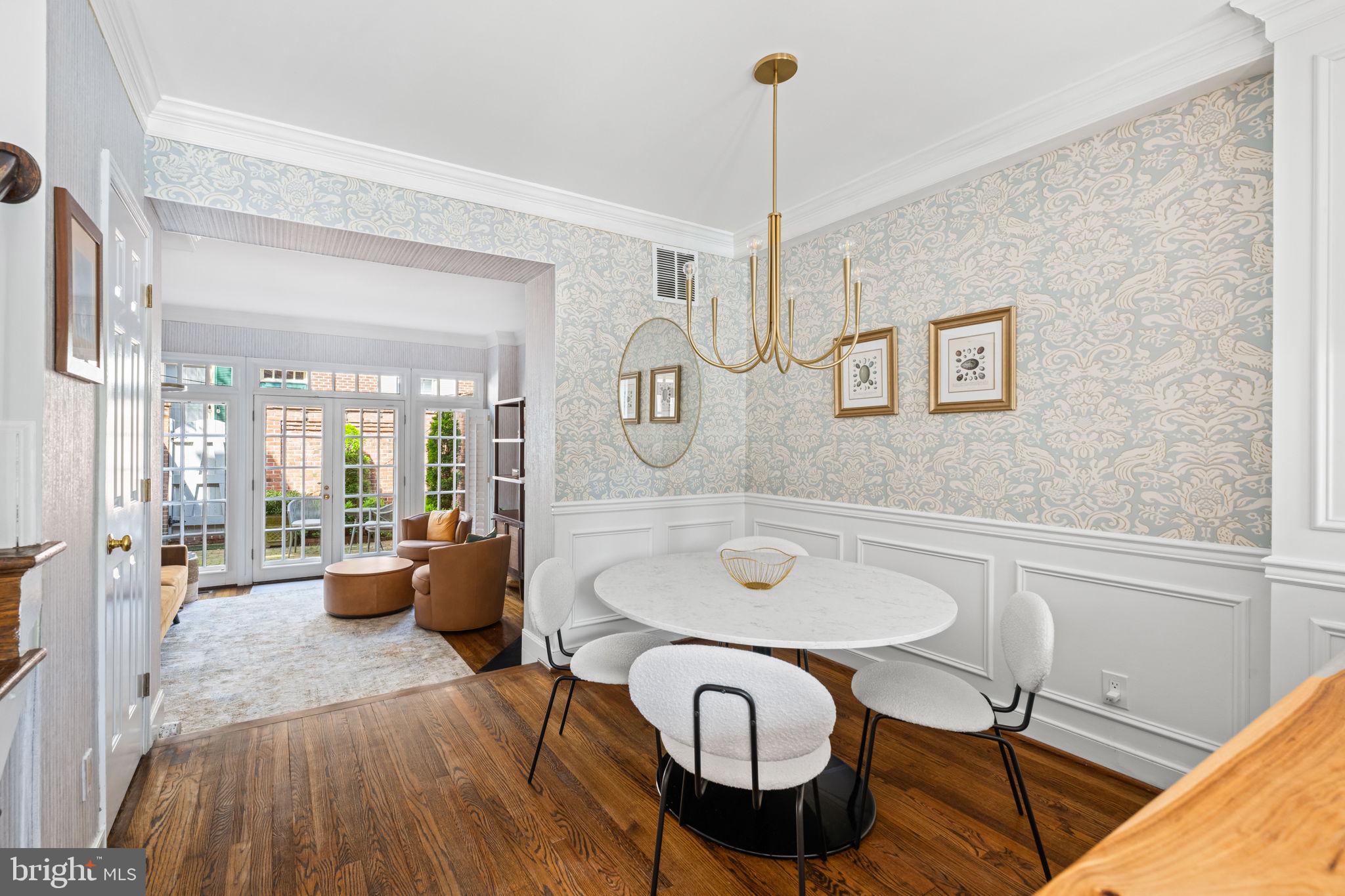 ARCH HALL - Residential