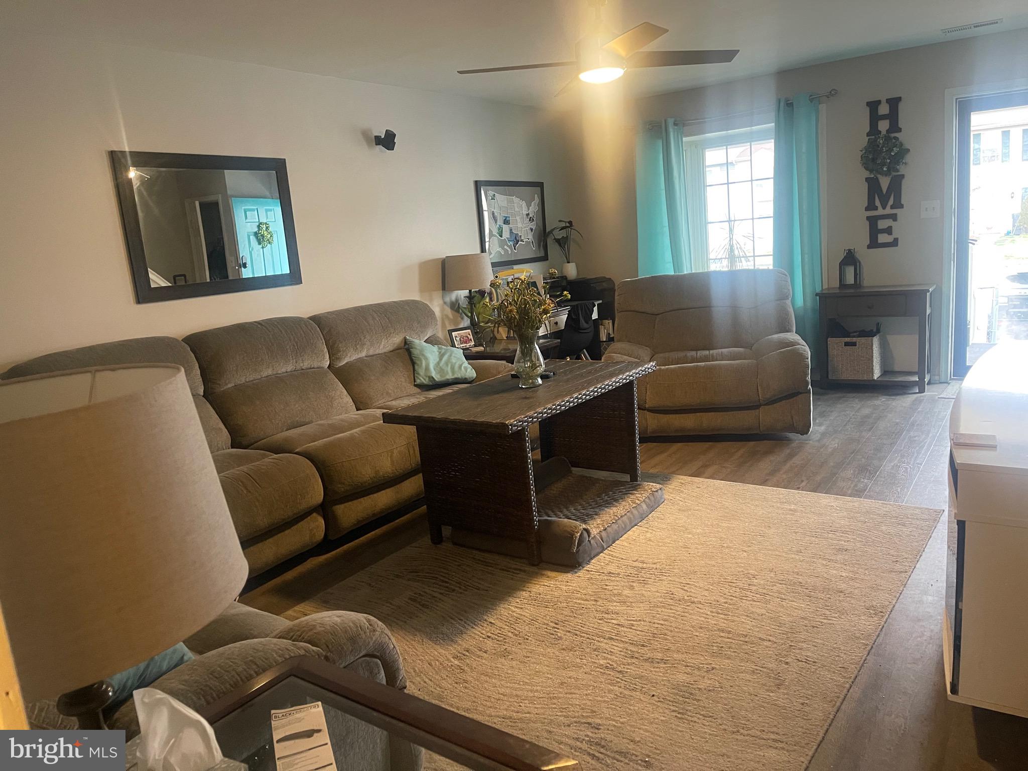 VILLAGE OF PAWNEE - Residential