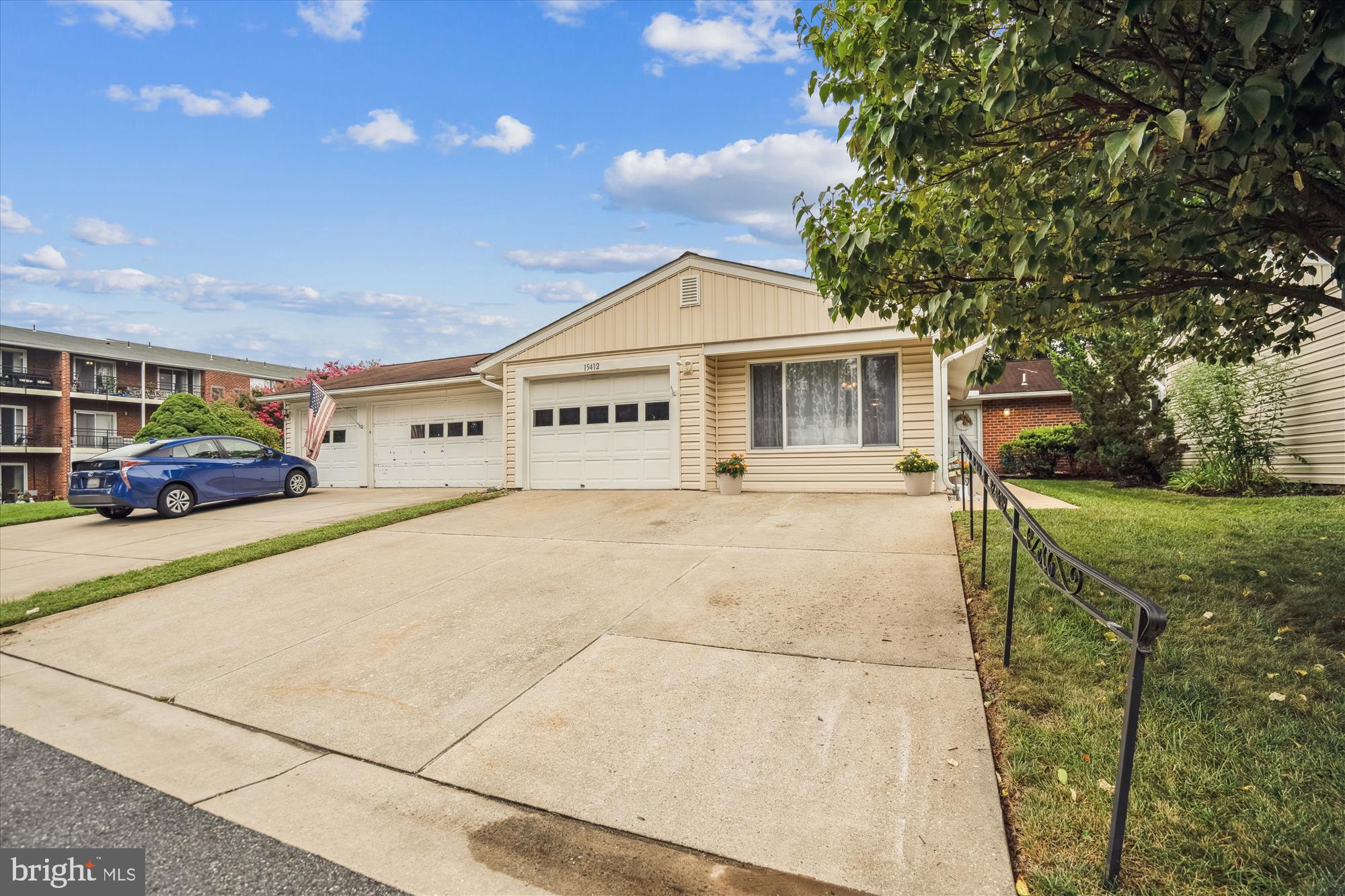 15412 BASSETT LANE 25-B