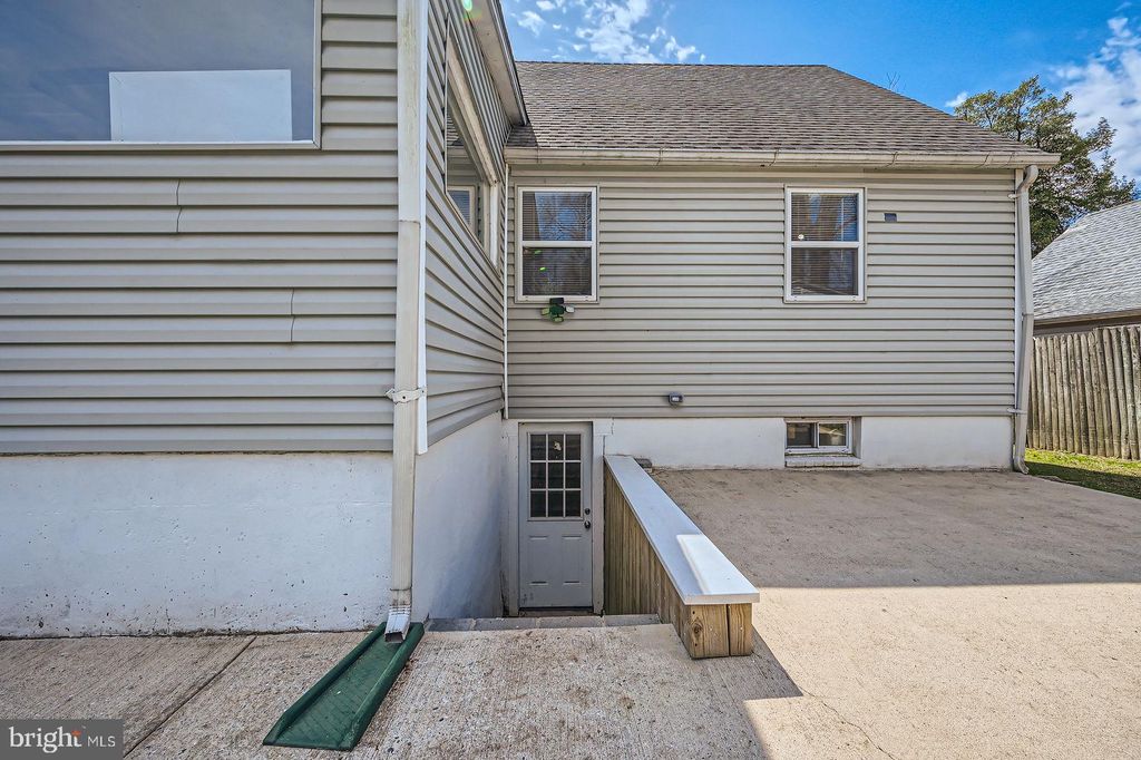 listing image 36