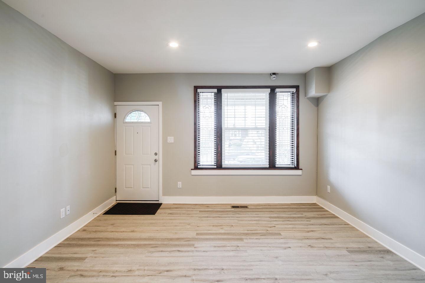 OVERBROOK - Residential