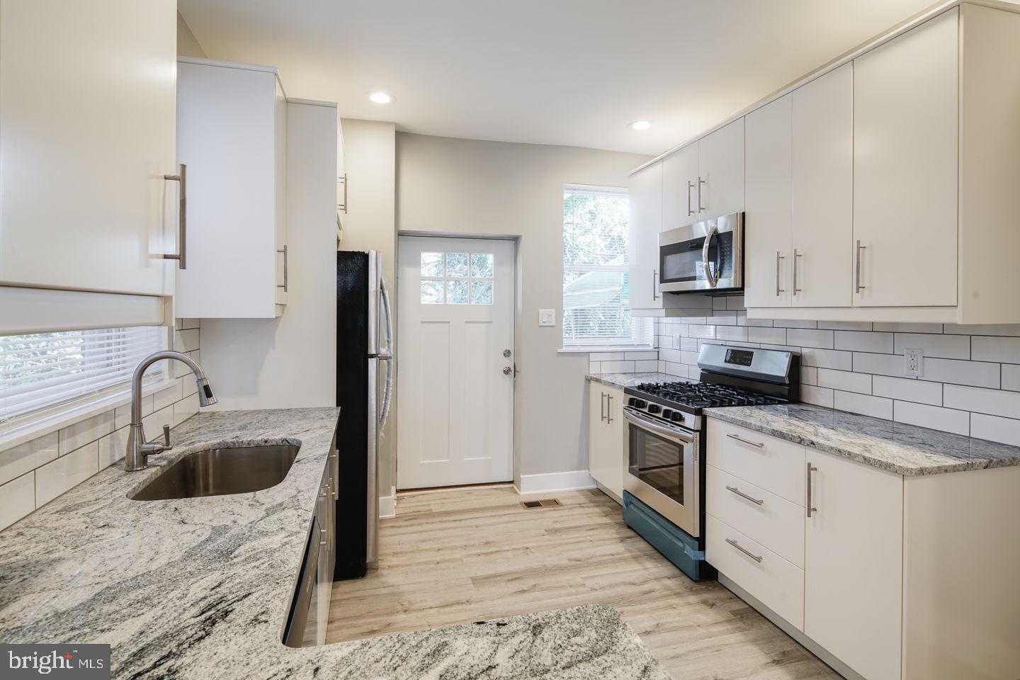 OVERBROOK - Residential