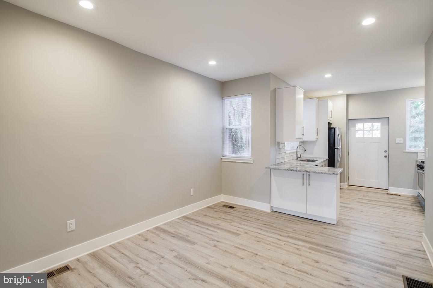 OVERBROOK - Residential