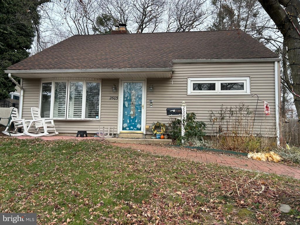 Photo of 2605 Horsham Road, HATBORO, PA 19040 (MLS # PAMC2163314)