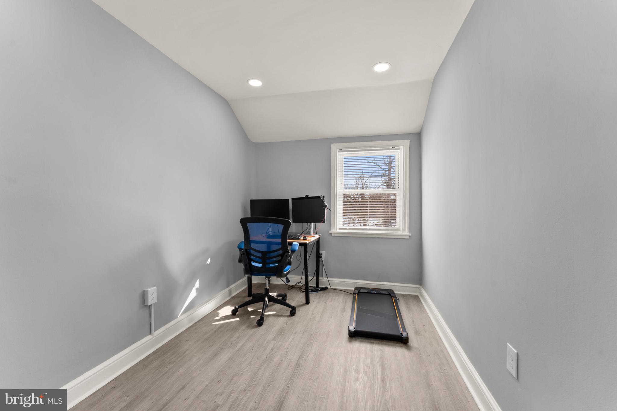 NEW NORTHWOOD - Residential