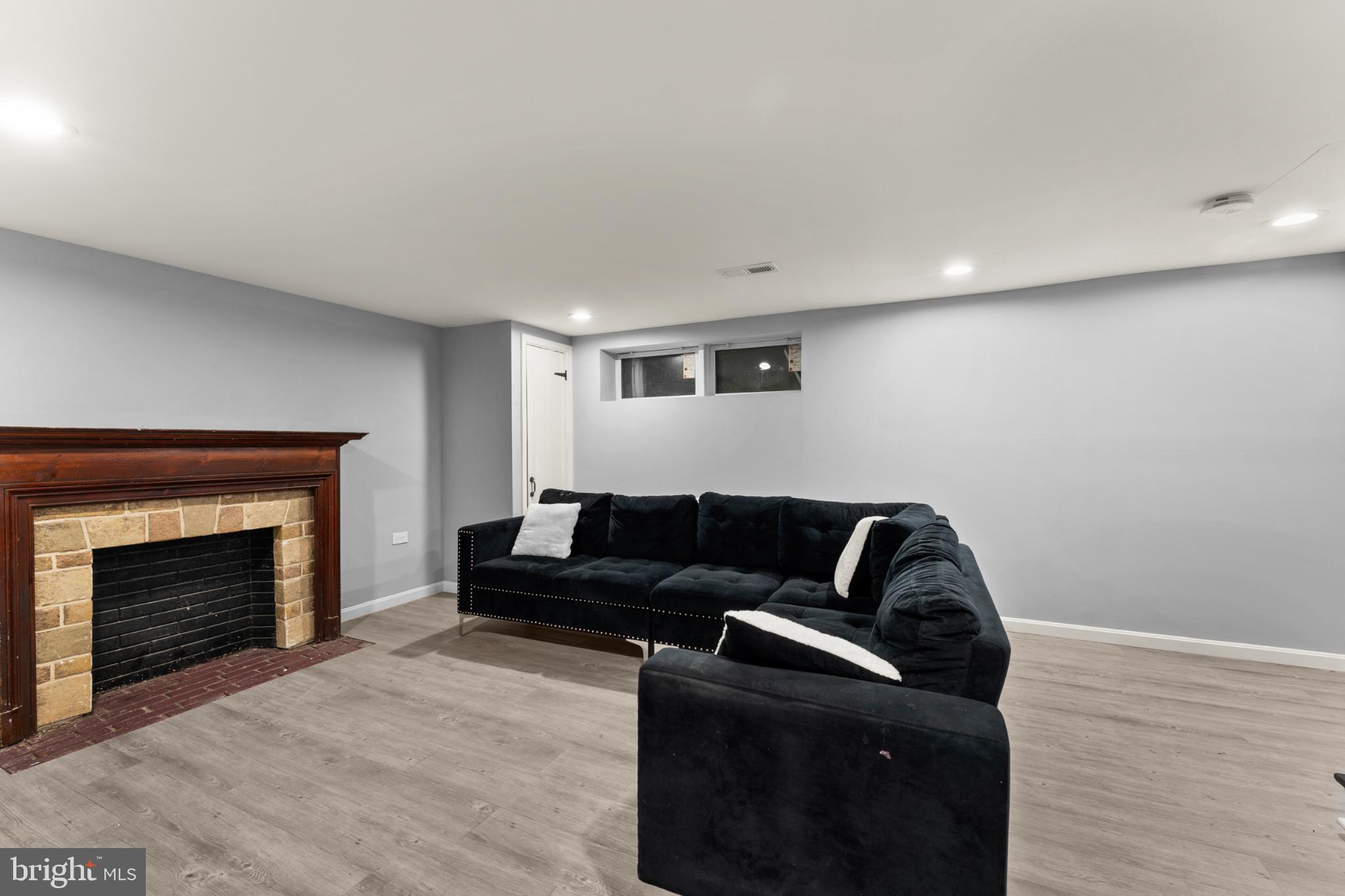 NEW NORTHWOOD - Residential