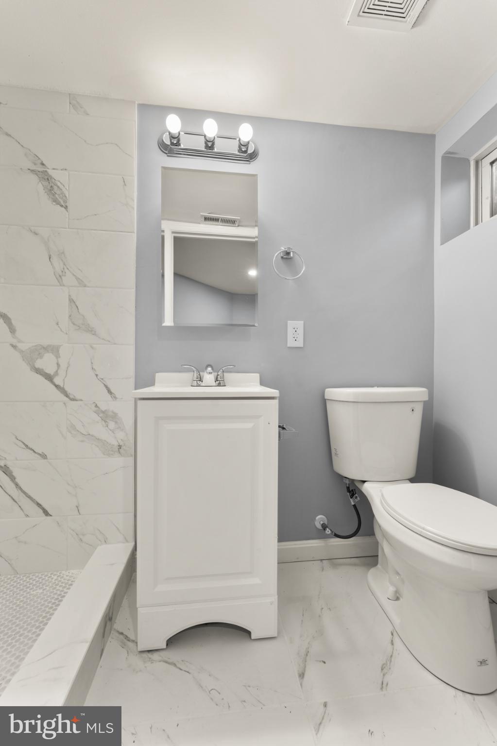 NEW NORTHWOOD - Residential