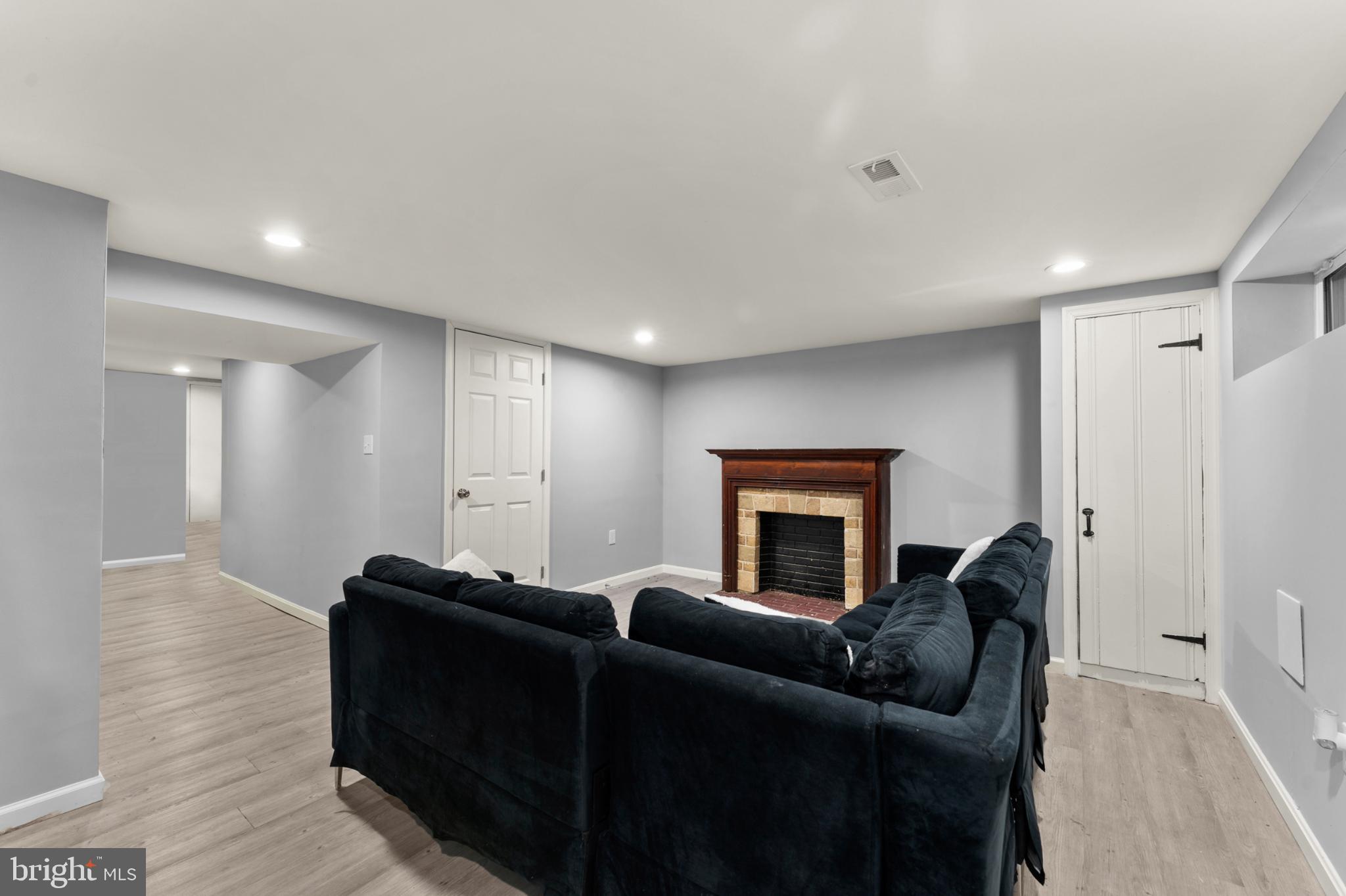 NEW NORTHWOOD - Residential