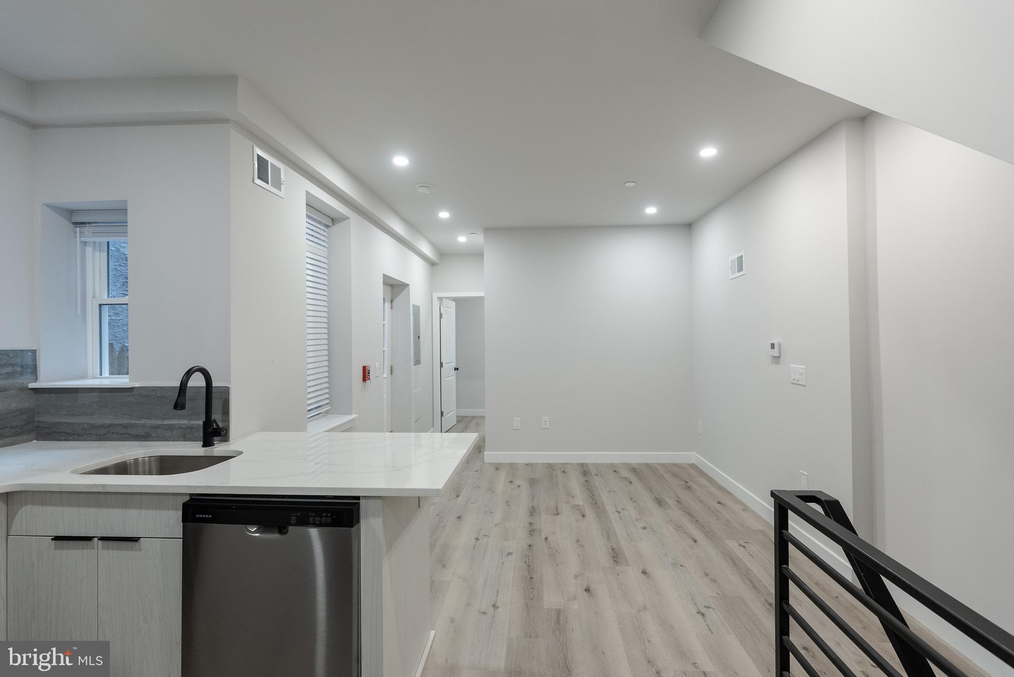 POWELTON VILLAGE - Residential Lease