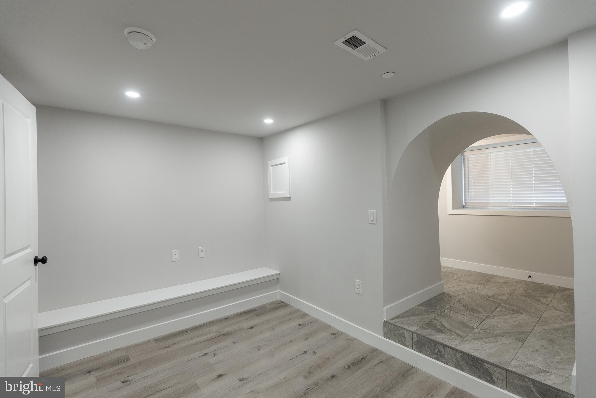 POWELTON VILLAGE - Residential Lease