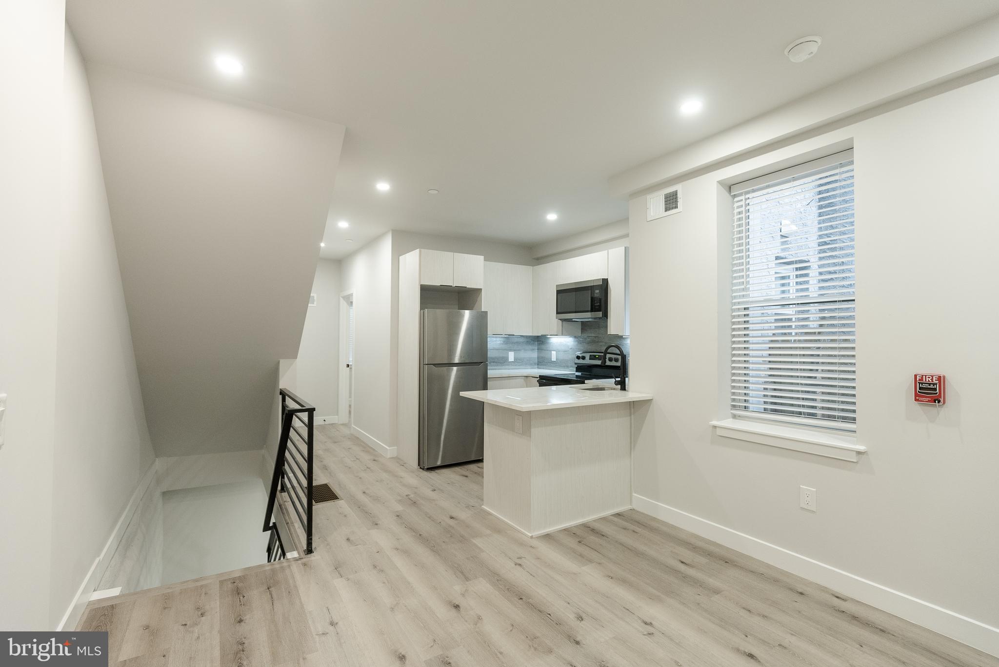 POWELTON VILLAGE - Residential Lease