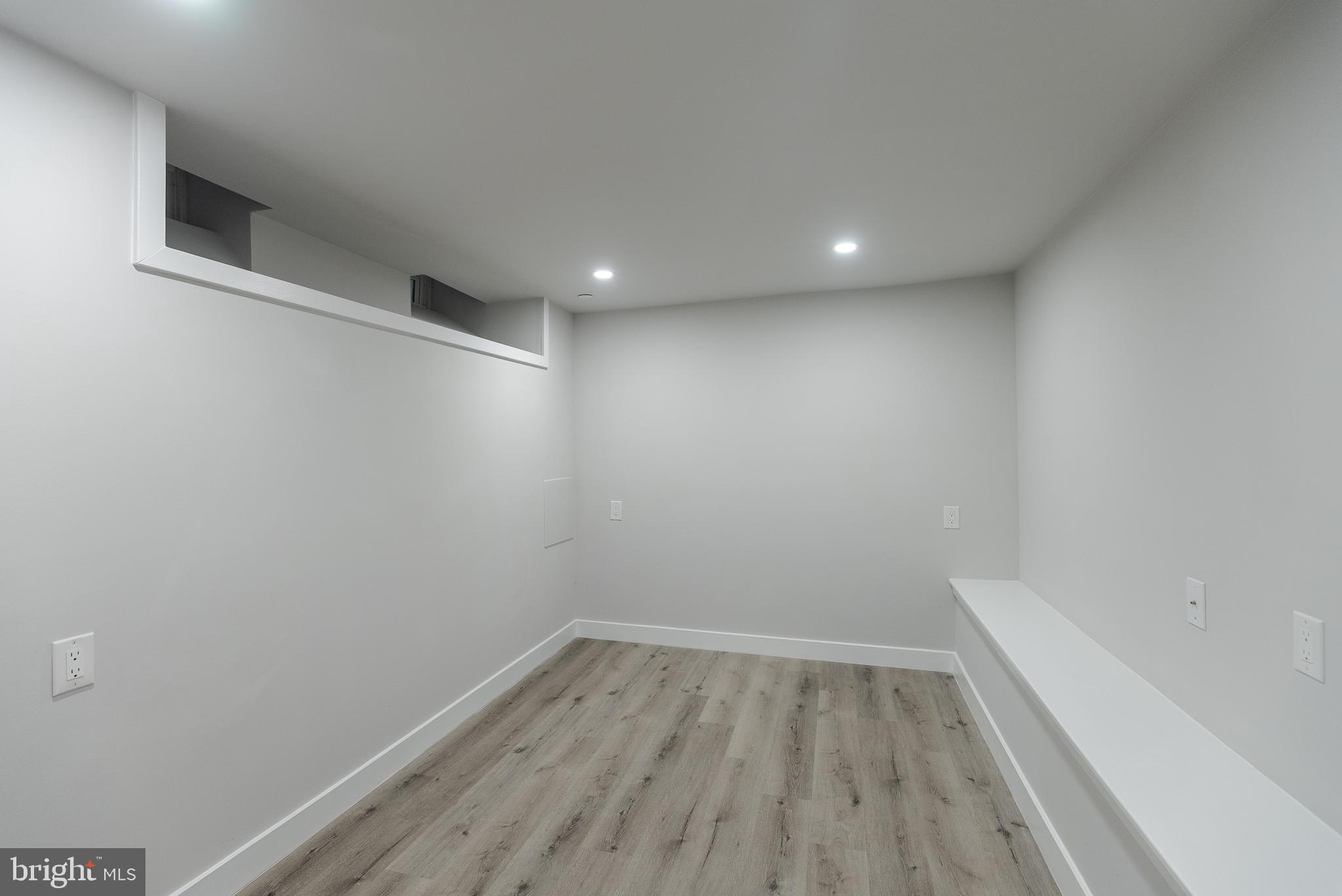 POWELTON VILLAGE - Residential Lease