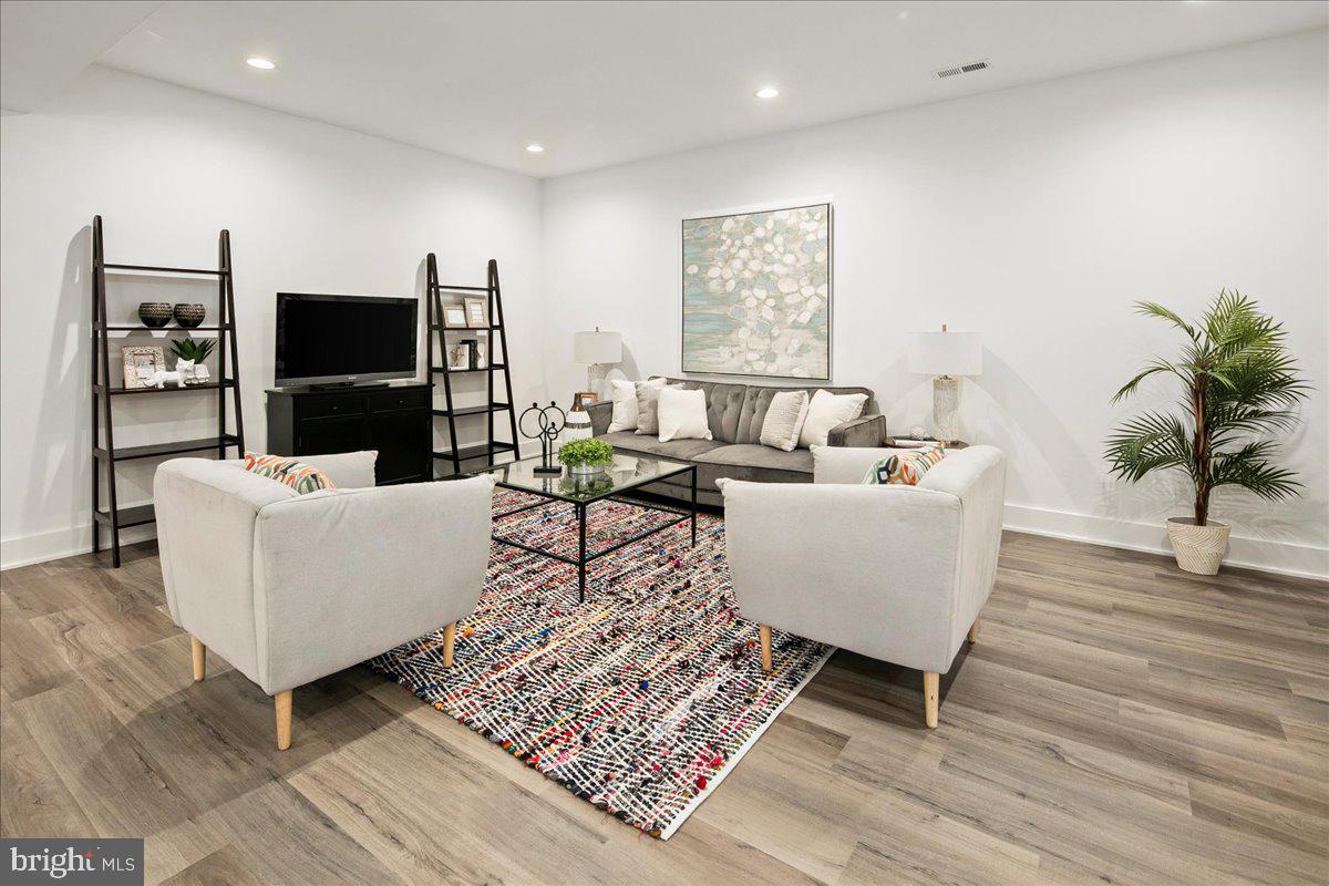 CHERRYDALE - Residential