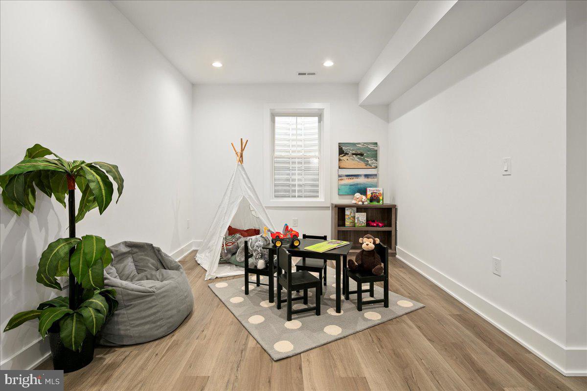 CHERRYDALE - Residential