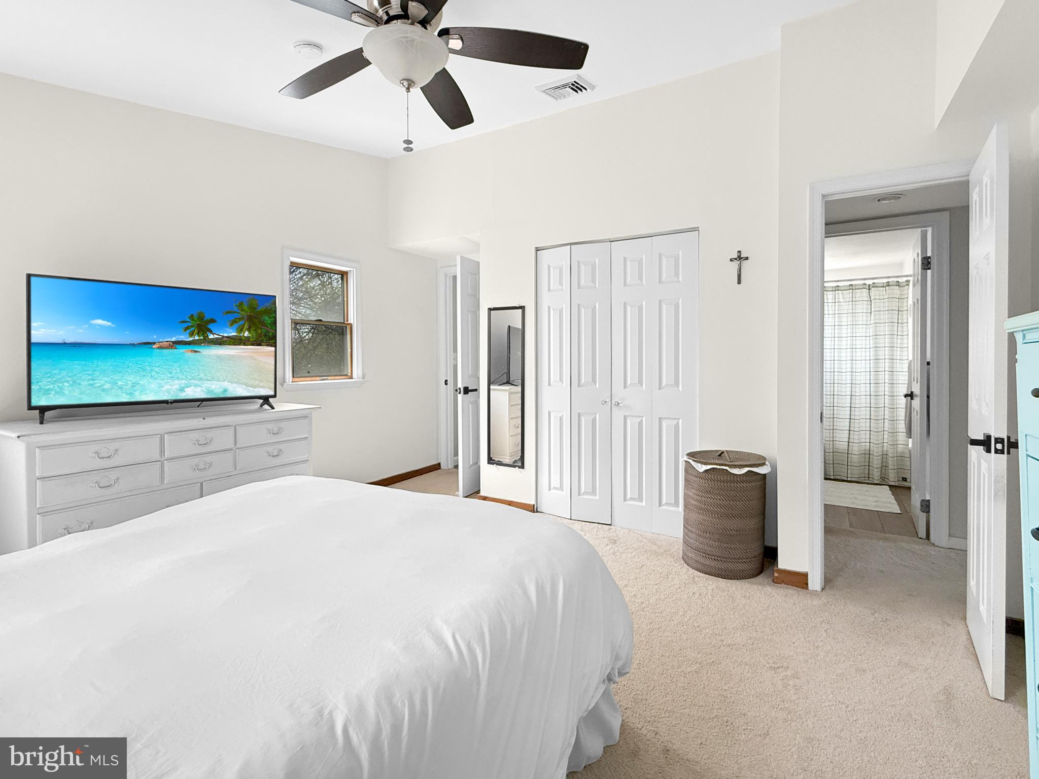 DAMASCUS OUTSIDE - Residential