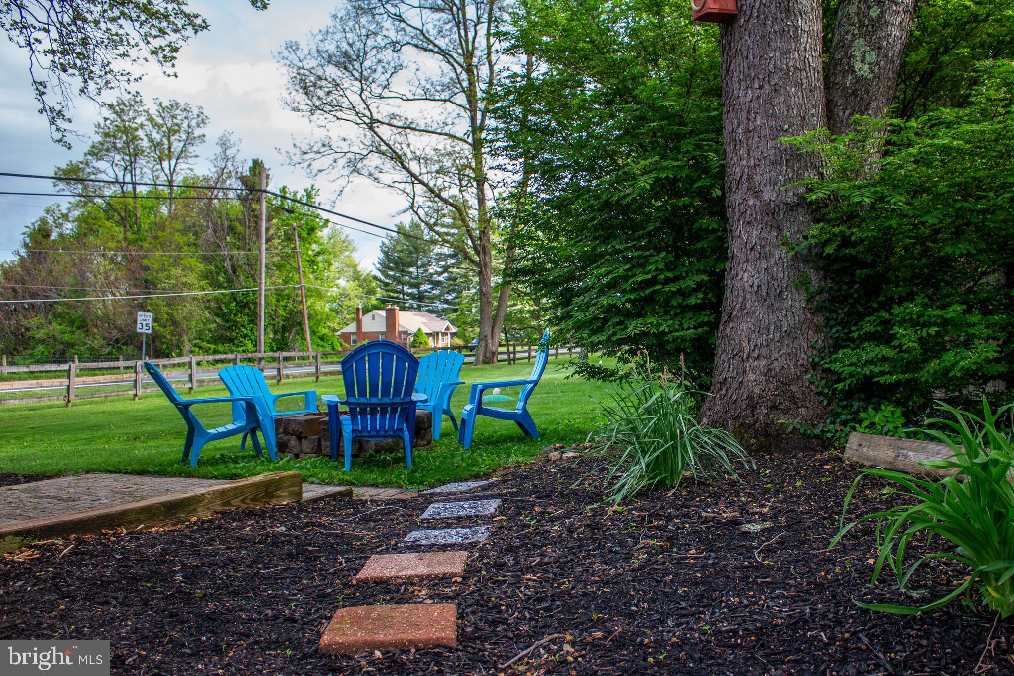 DAMASCUS OUTSIDE - Residential