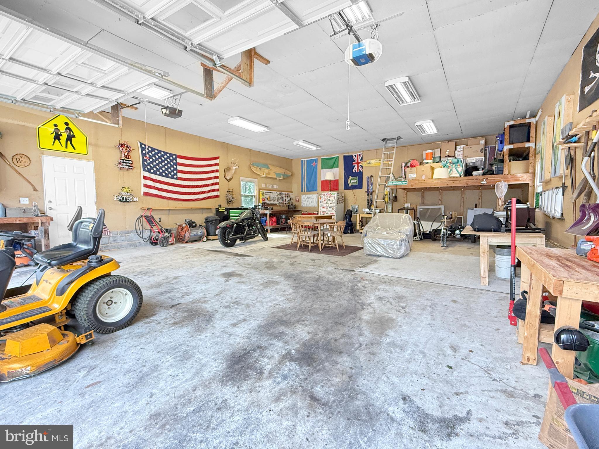 DAMASCUS OUTSIDE - Residential