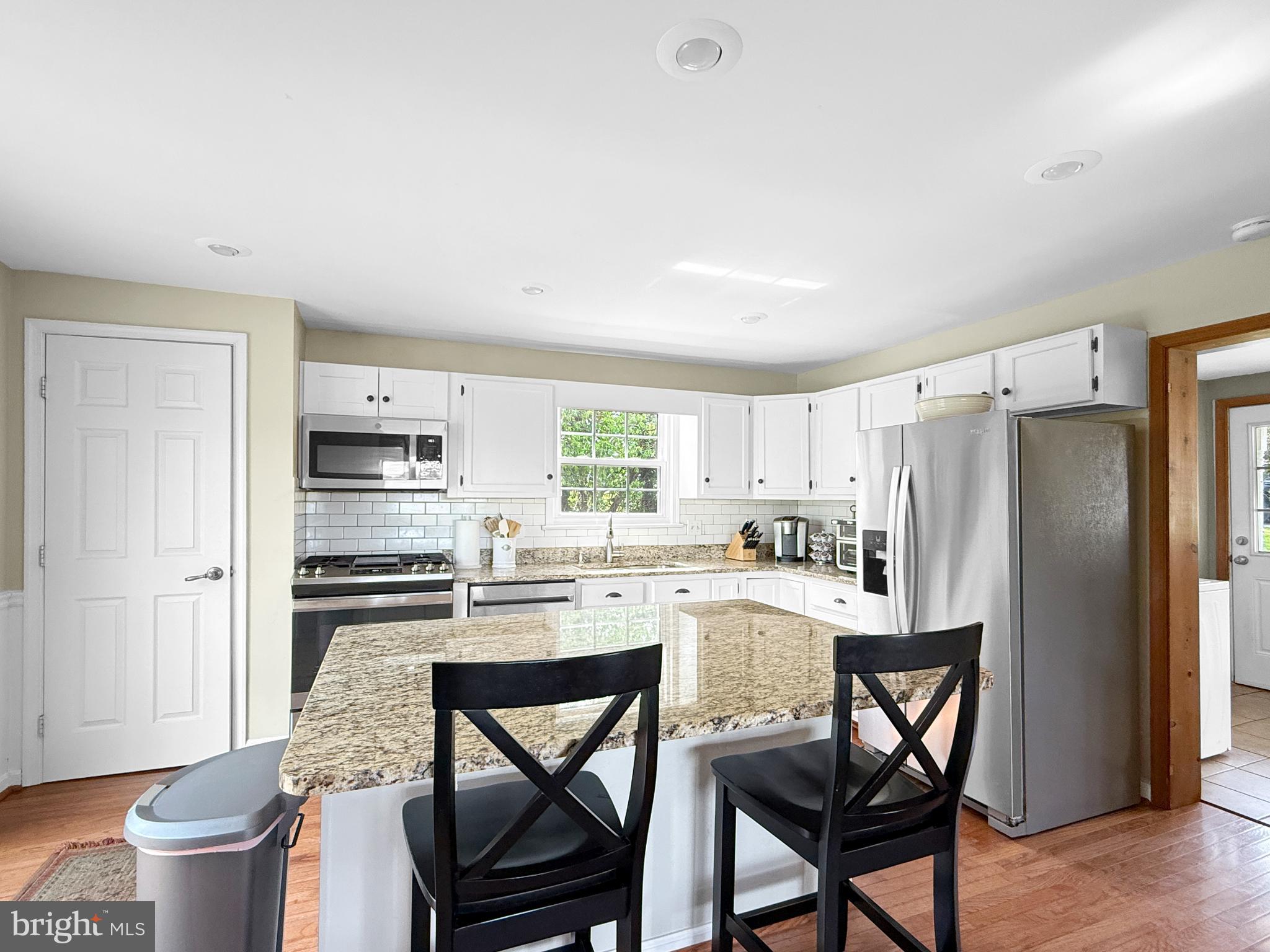 DAMASCUS OUTSIDE - Residential