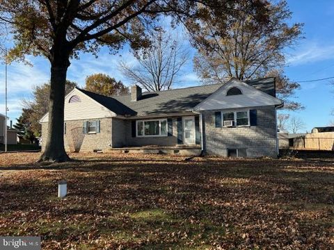 Photo of 239 Stonemill Drive, ELIZABETHTOWN, PA 17022 (MLS # PALA2061062)