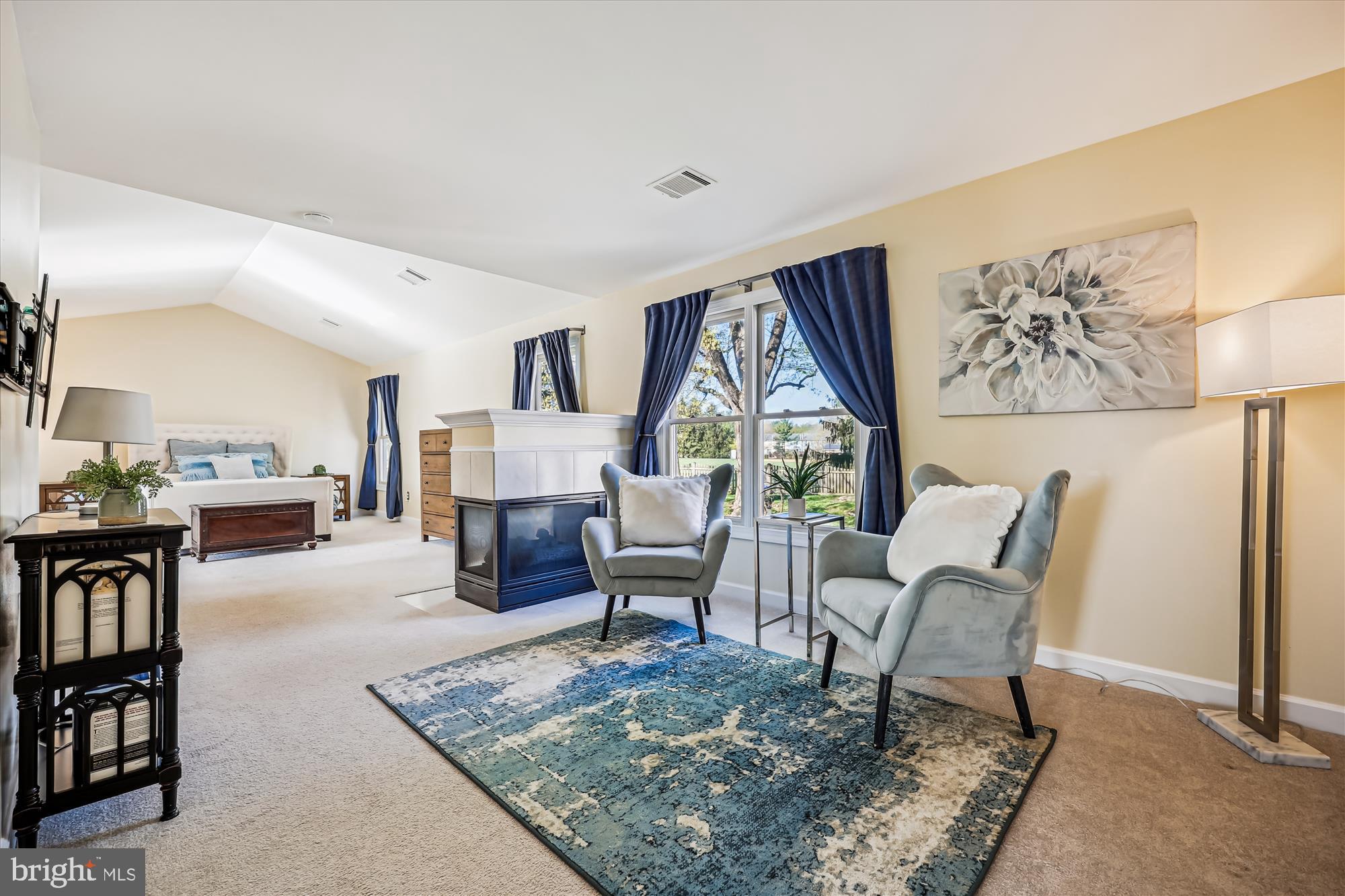 JAMES CREEK - Residential