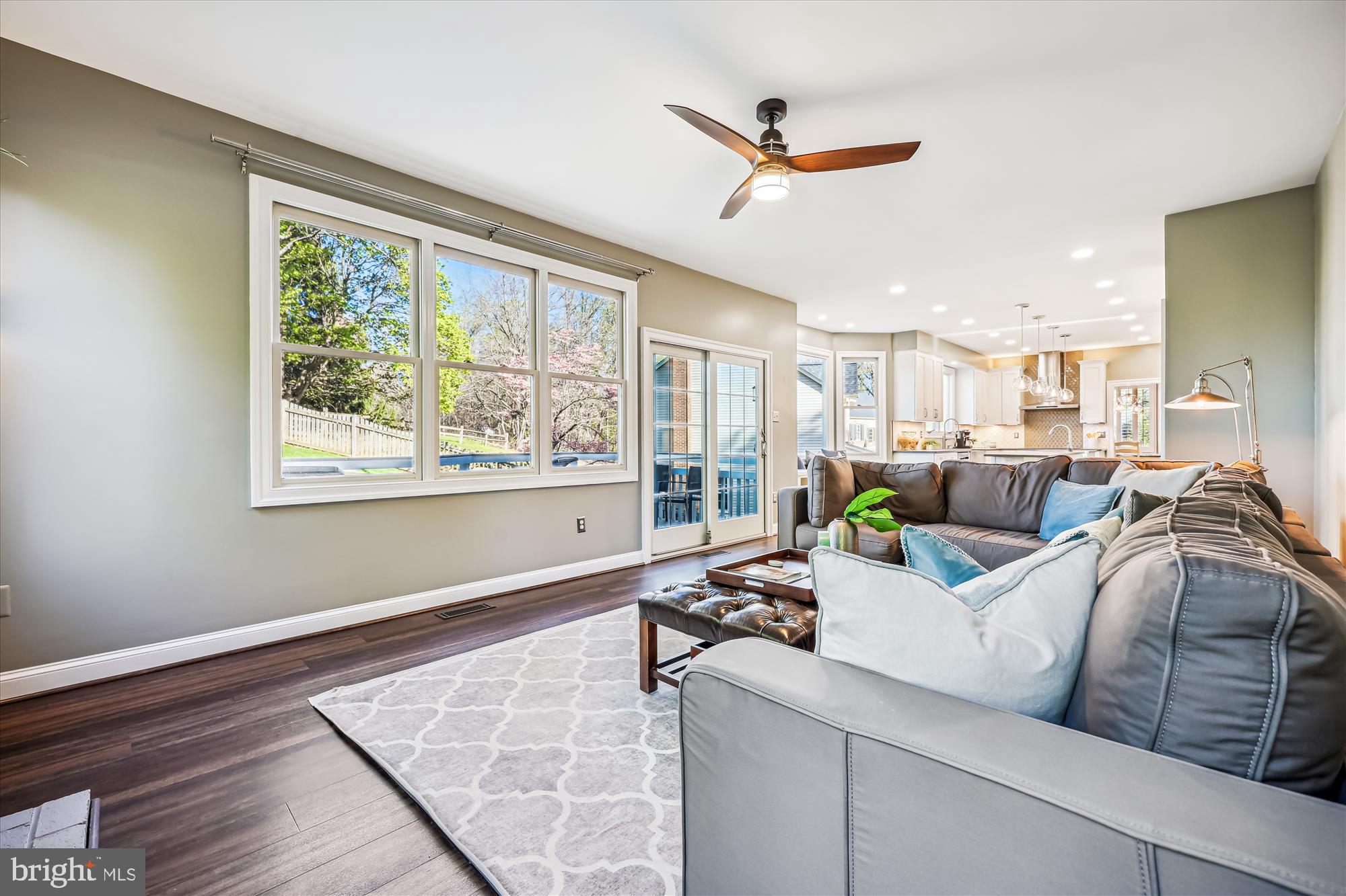 JAMES CREEK - Residential