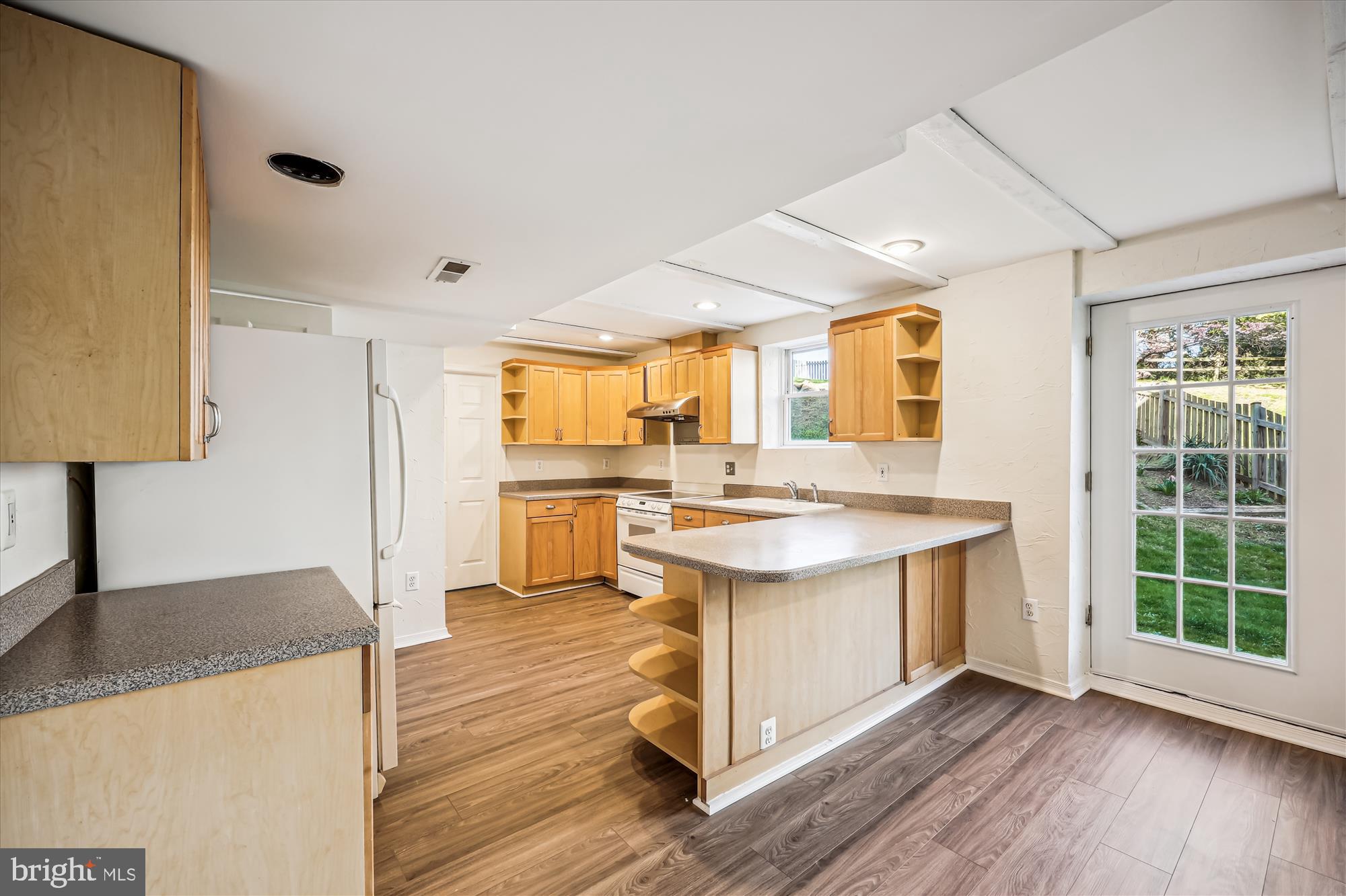 JAMES CREEK - Residential