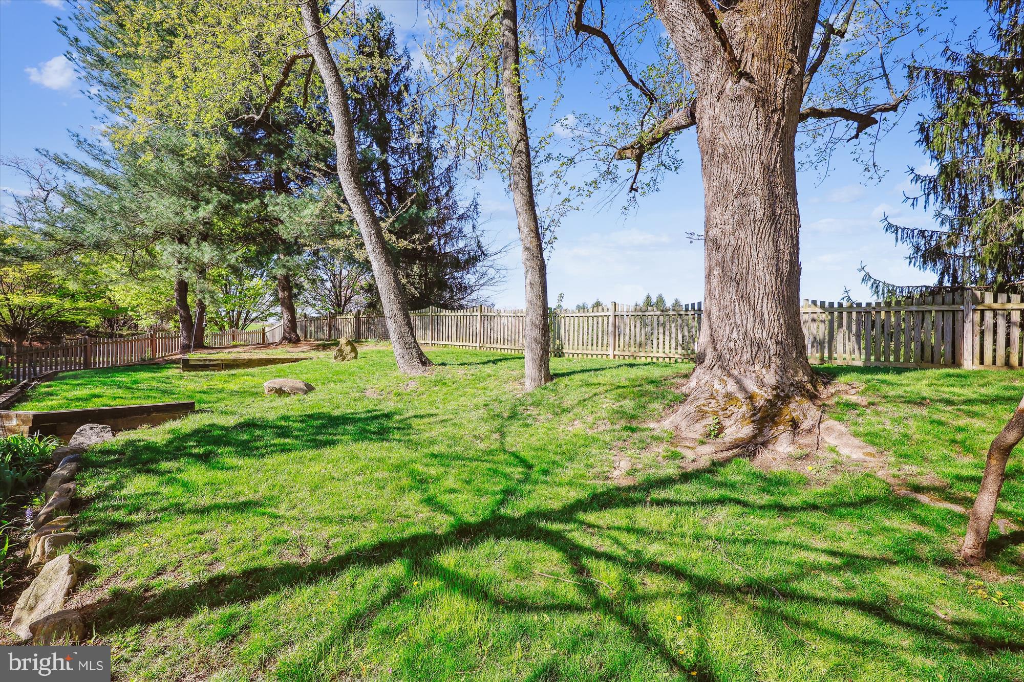 JAMES CREEK - Residential