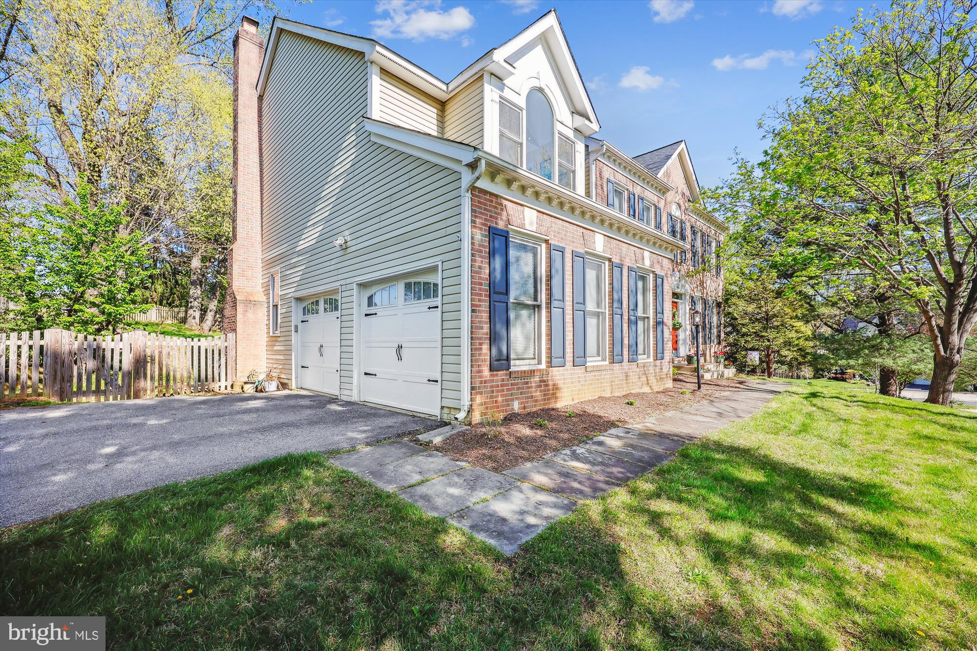 JAMES CREEK - Residential