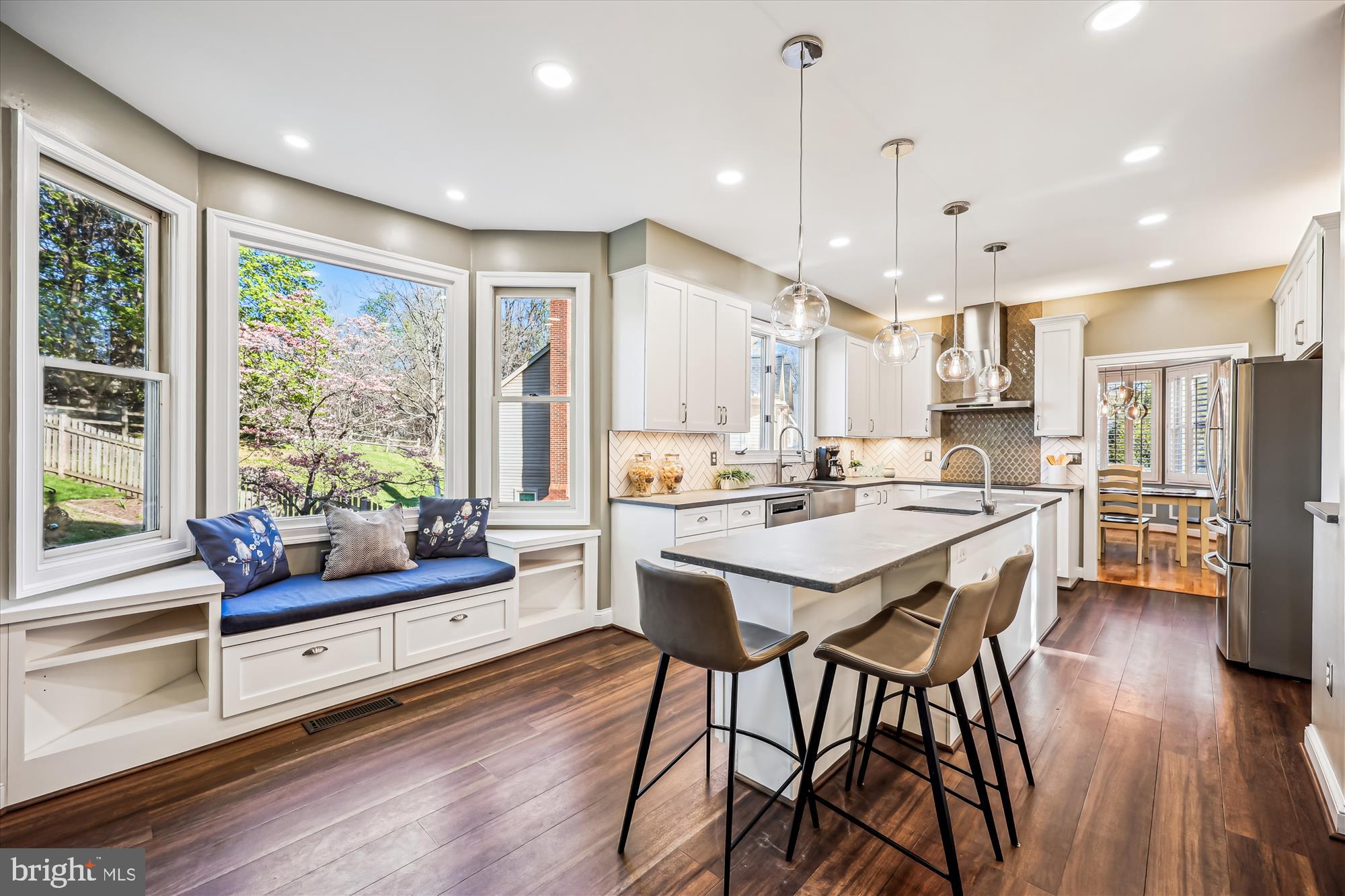 JAMES CREEK - Residential