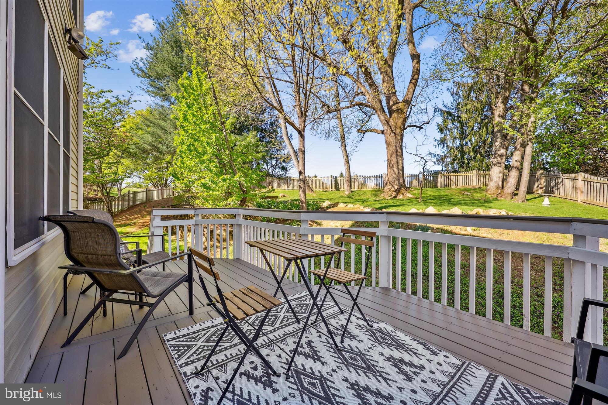 JAMES CREEK - Residential