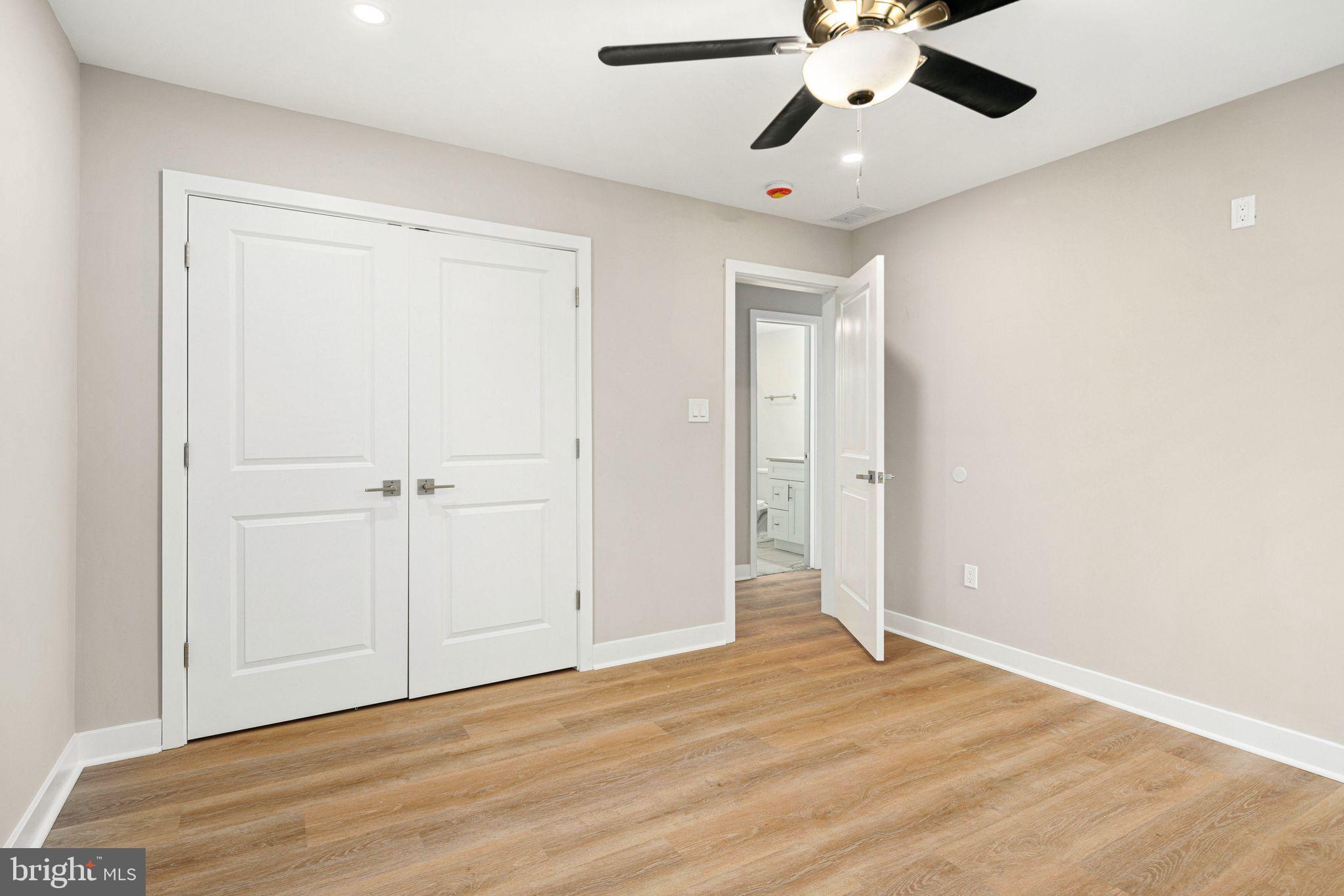 ACADEMY GARDENS - Residential