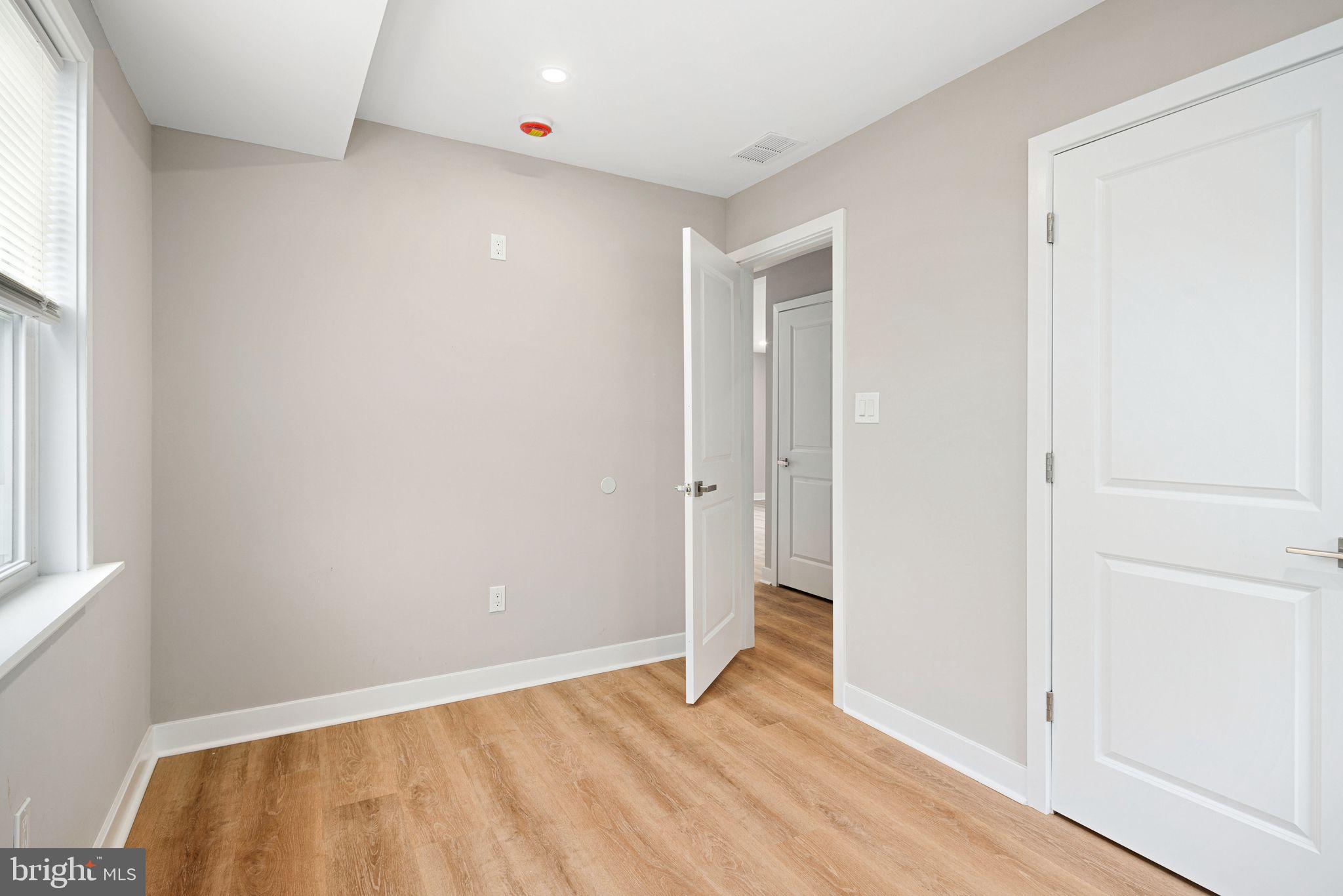 ACADEMY GARDENS - Residential