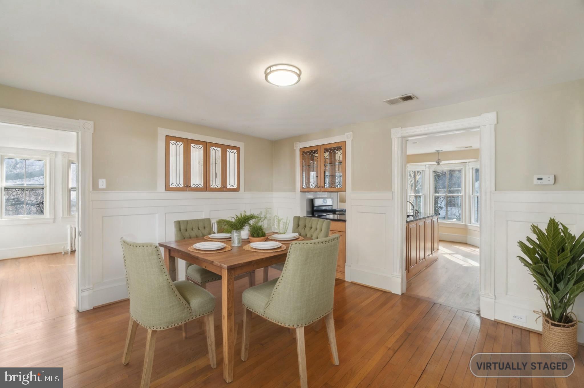 CLARENDON - Residential