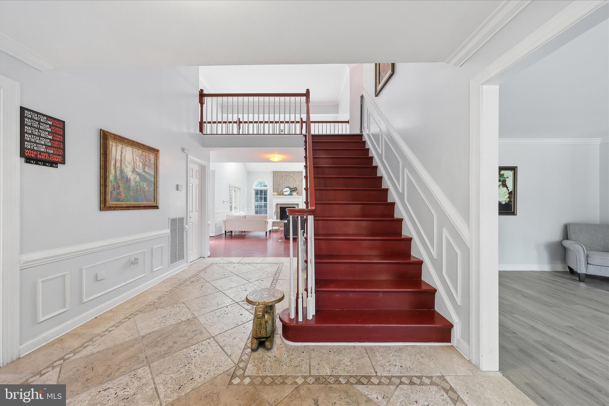 6135 FIELDCREST COURT