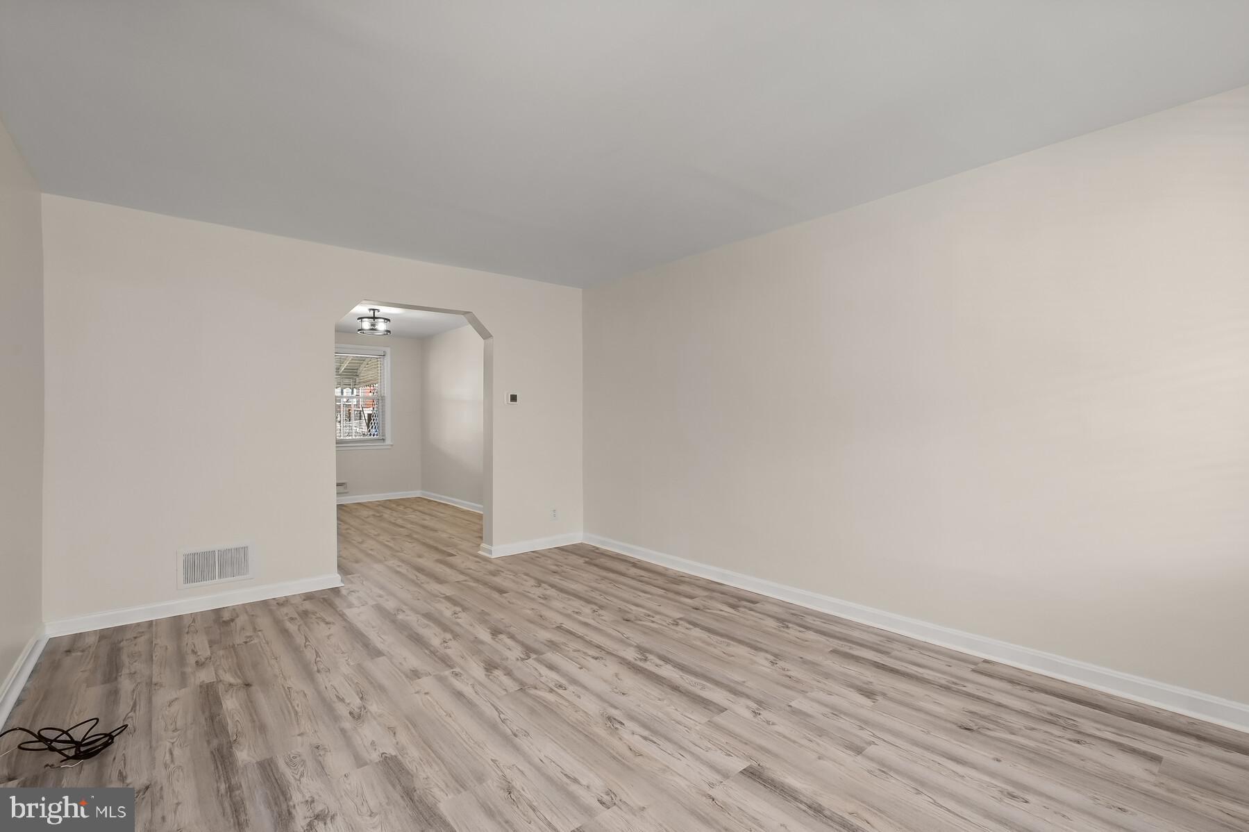 GREEKTOWN - Residential