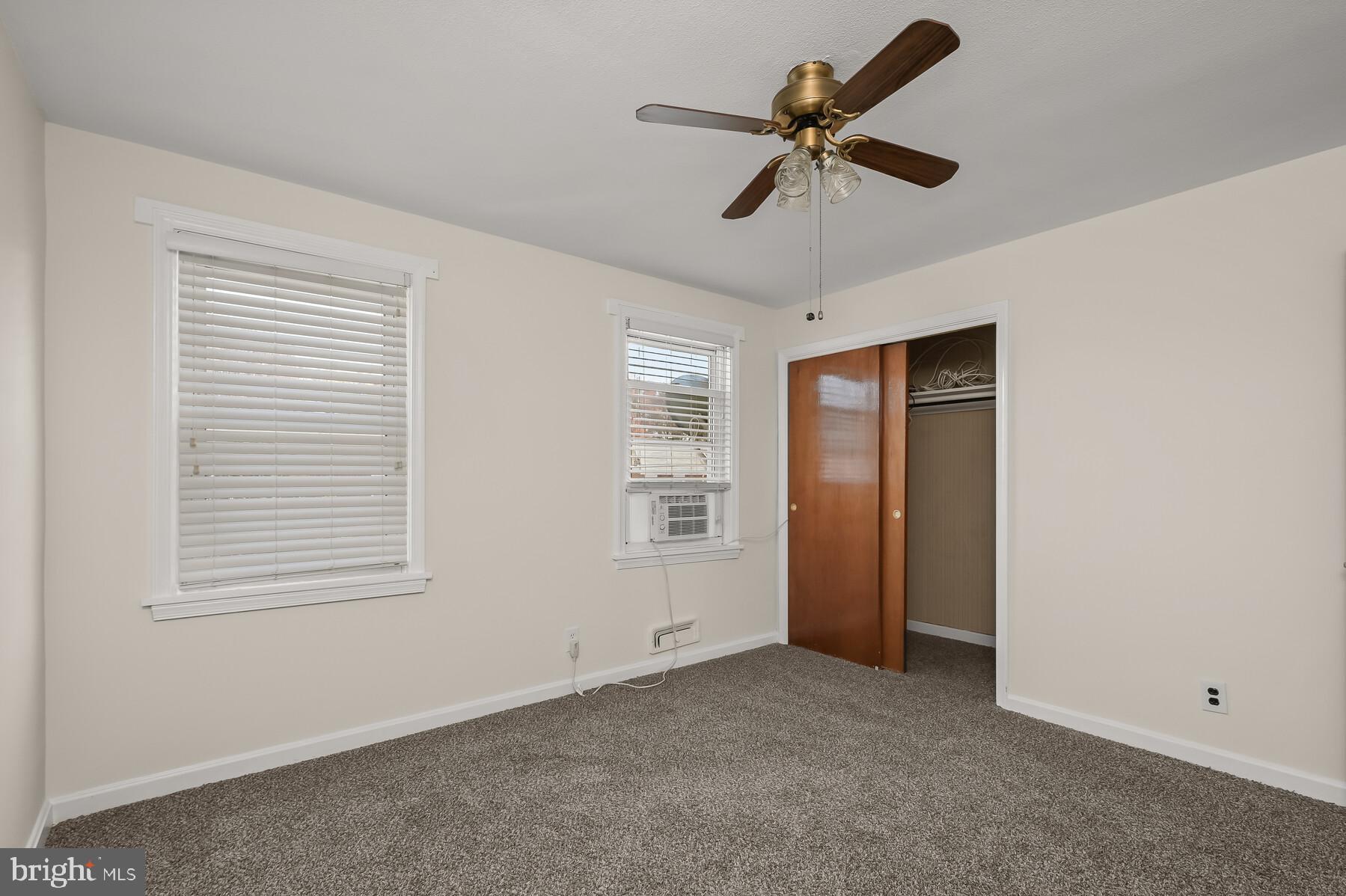 GREEKTOWN - Residential