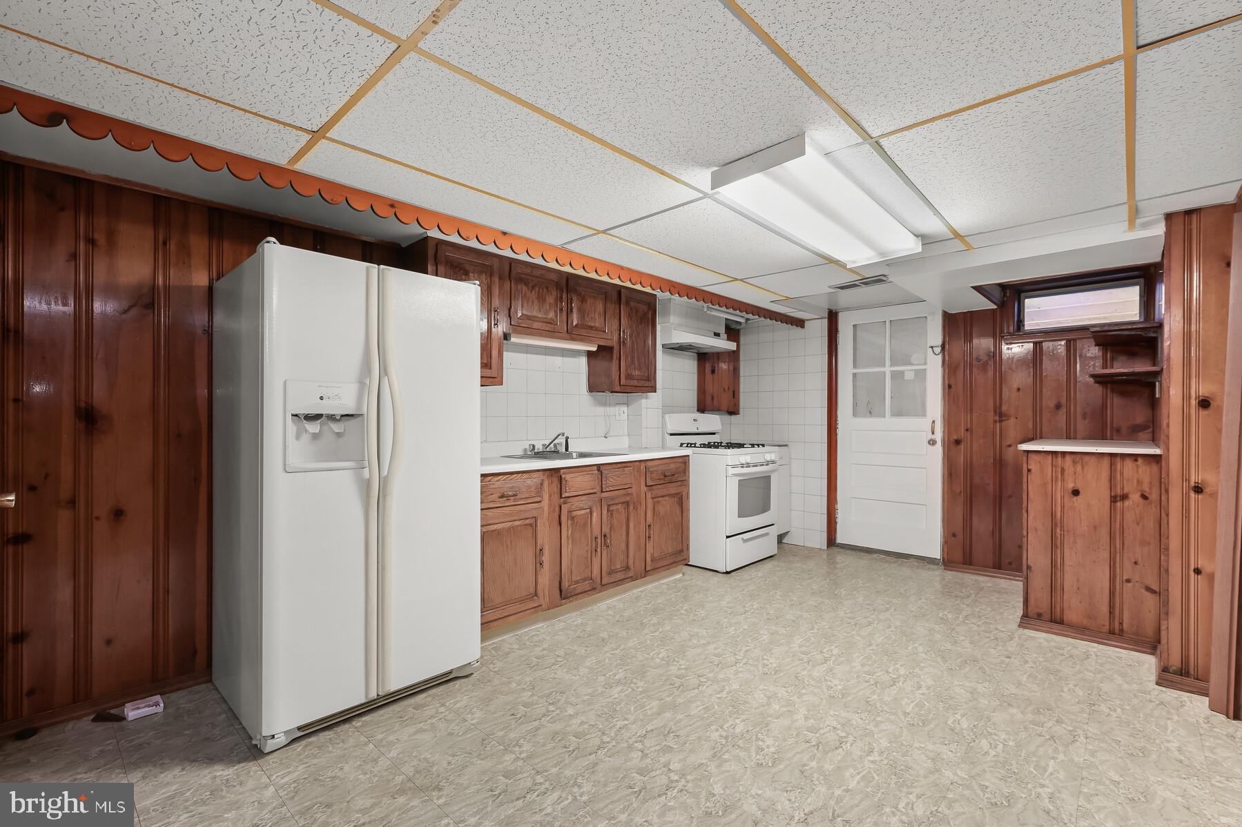 GREEKTOWN - Residential