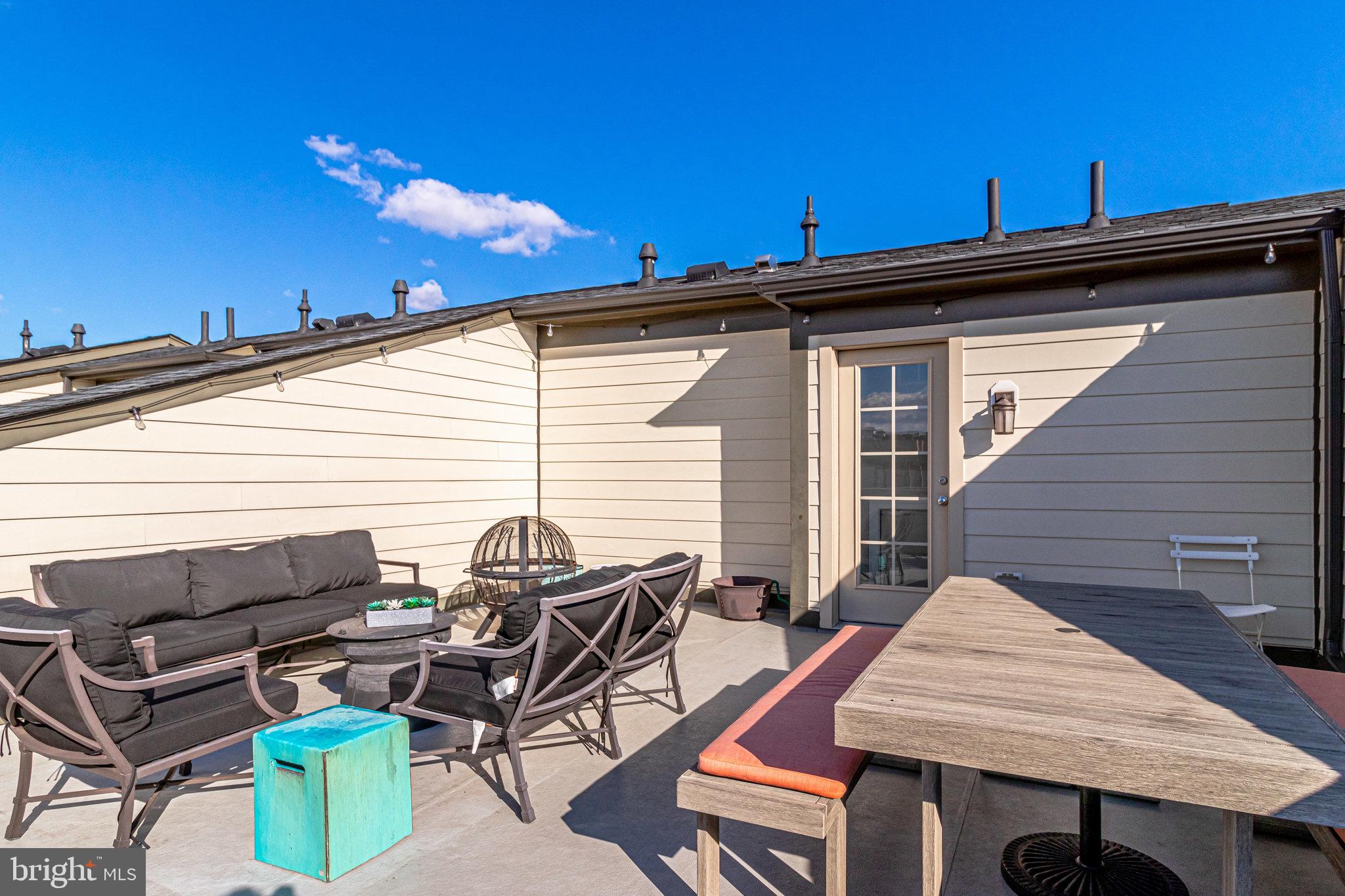 CARVER PLACE - Residential Lease