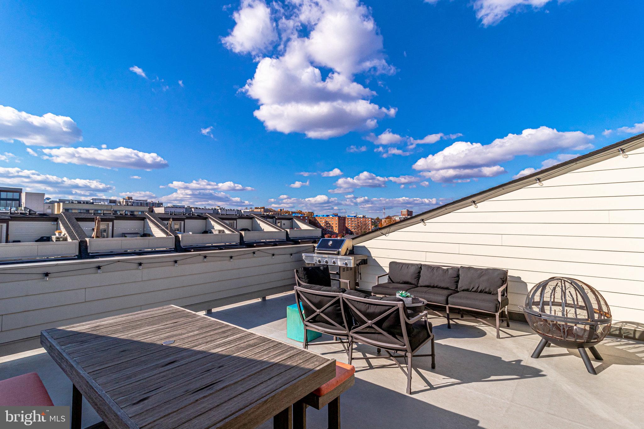 CARVER PLACE - Residential Lease