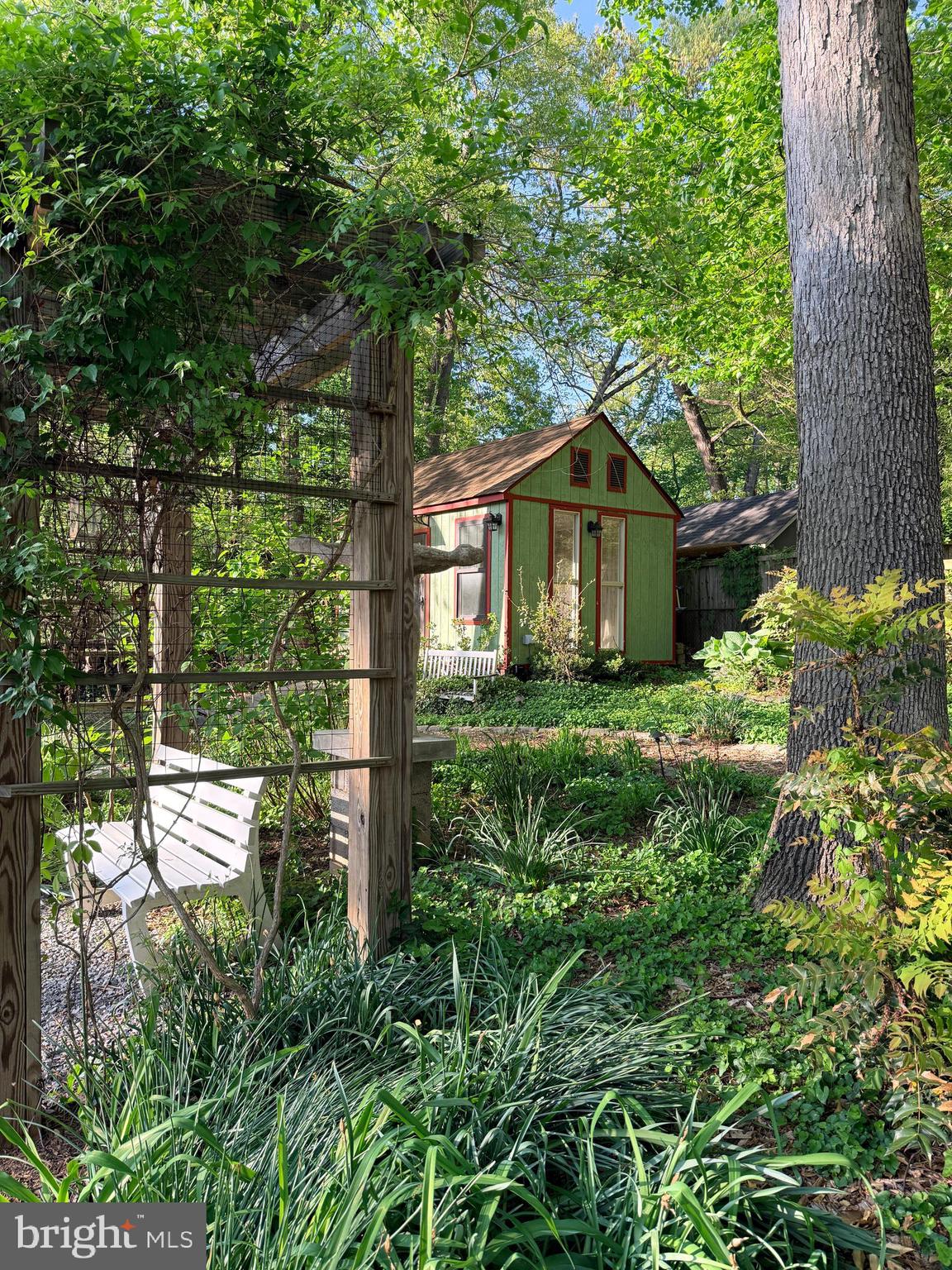 12913 TWO FARM DRIVE