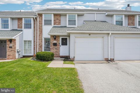 720 SPRINGHOUSE COURT LANSDALE PA 19446