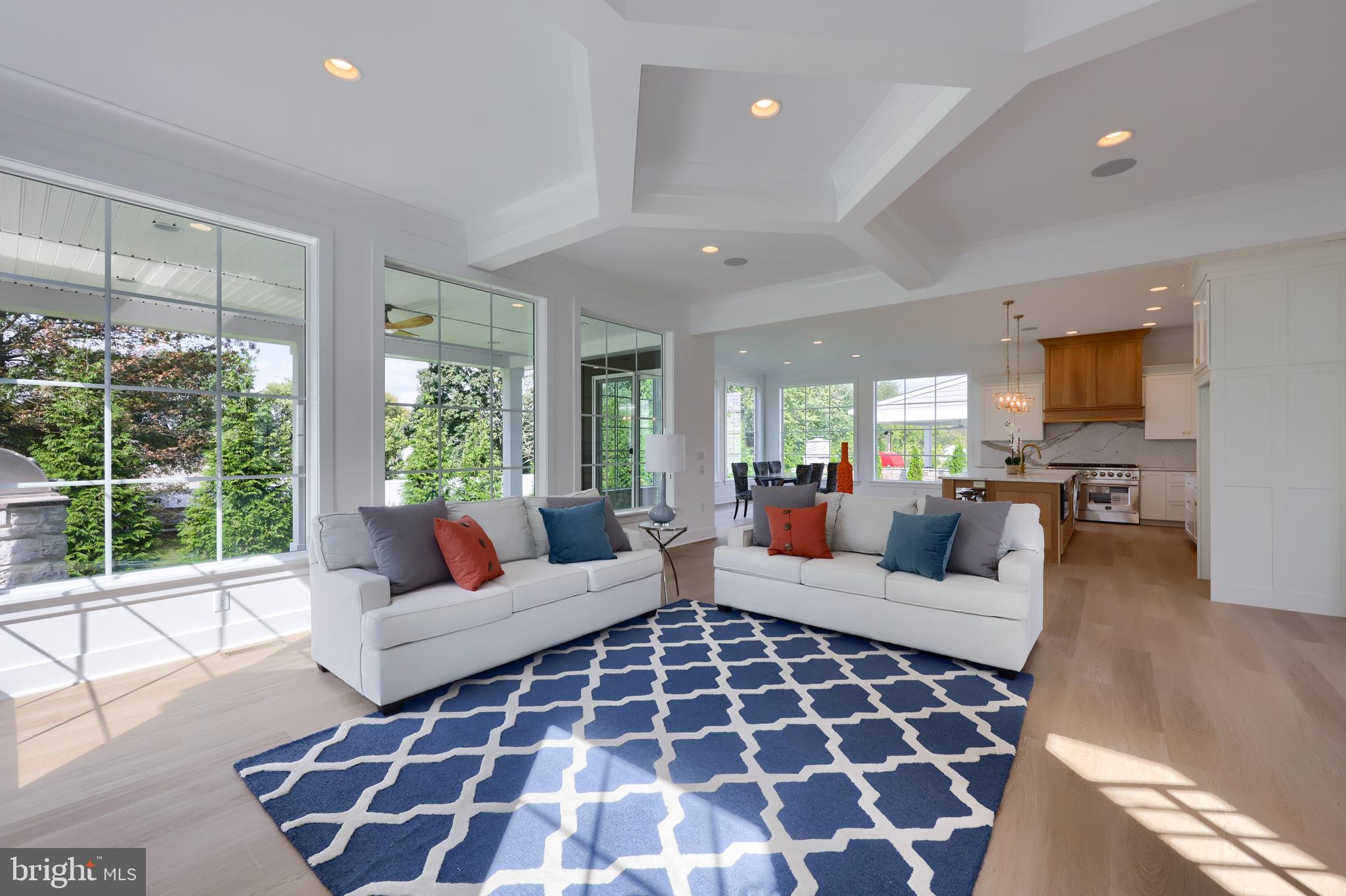 HAYDN MANOR - Residential