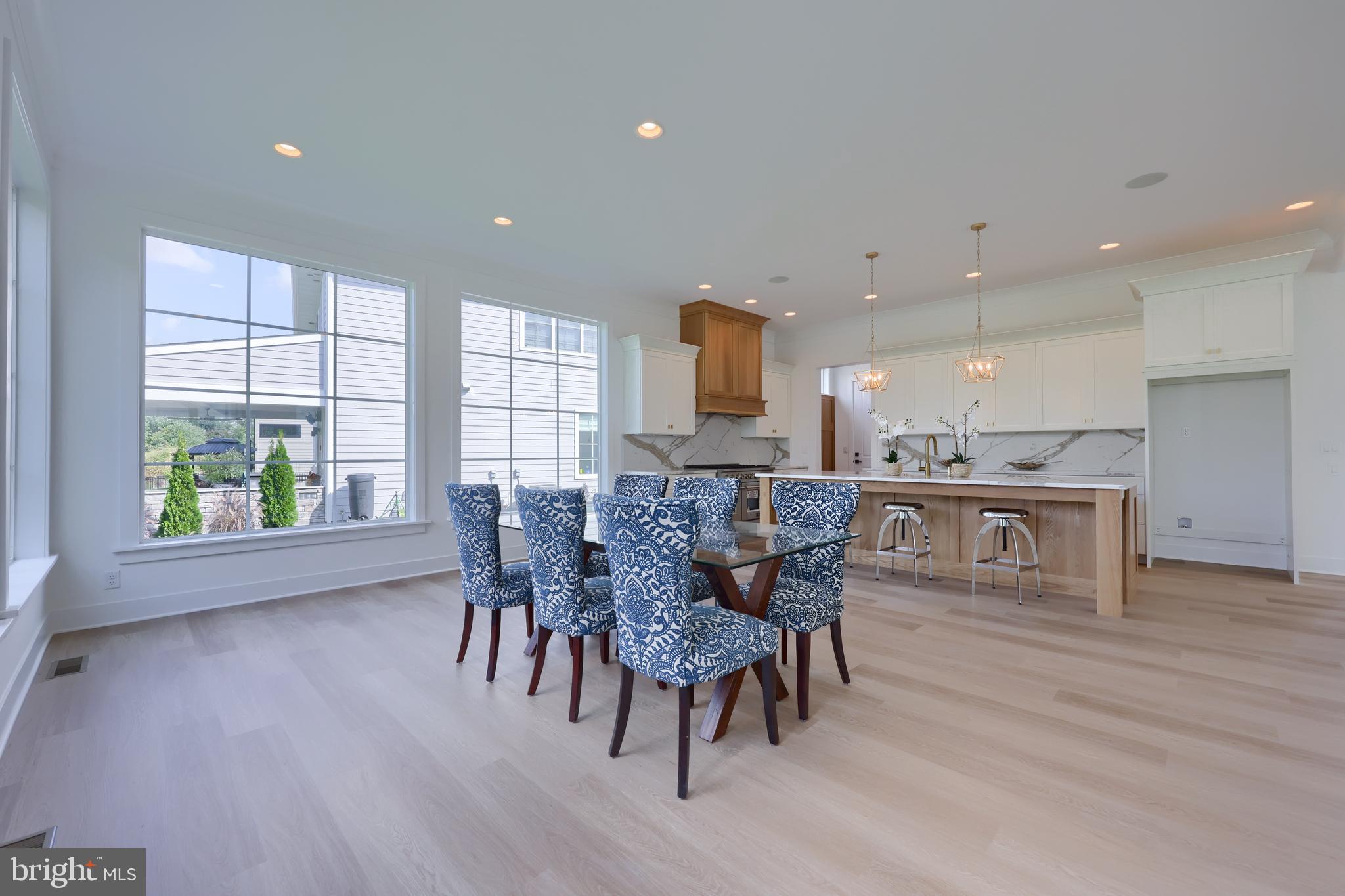 HAYDN MANOR - Residential